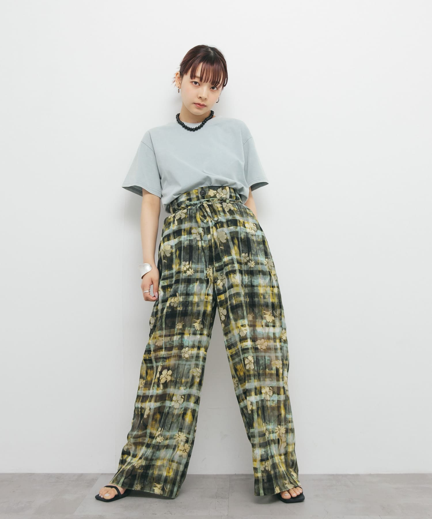 身長：153cm サイズ：one