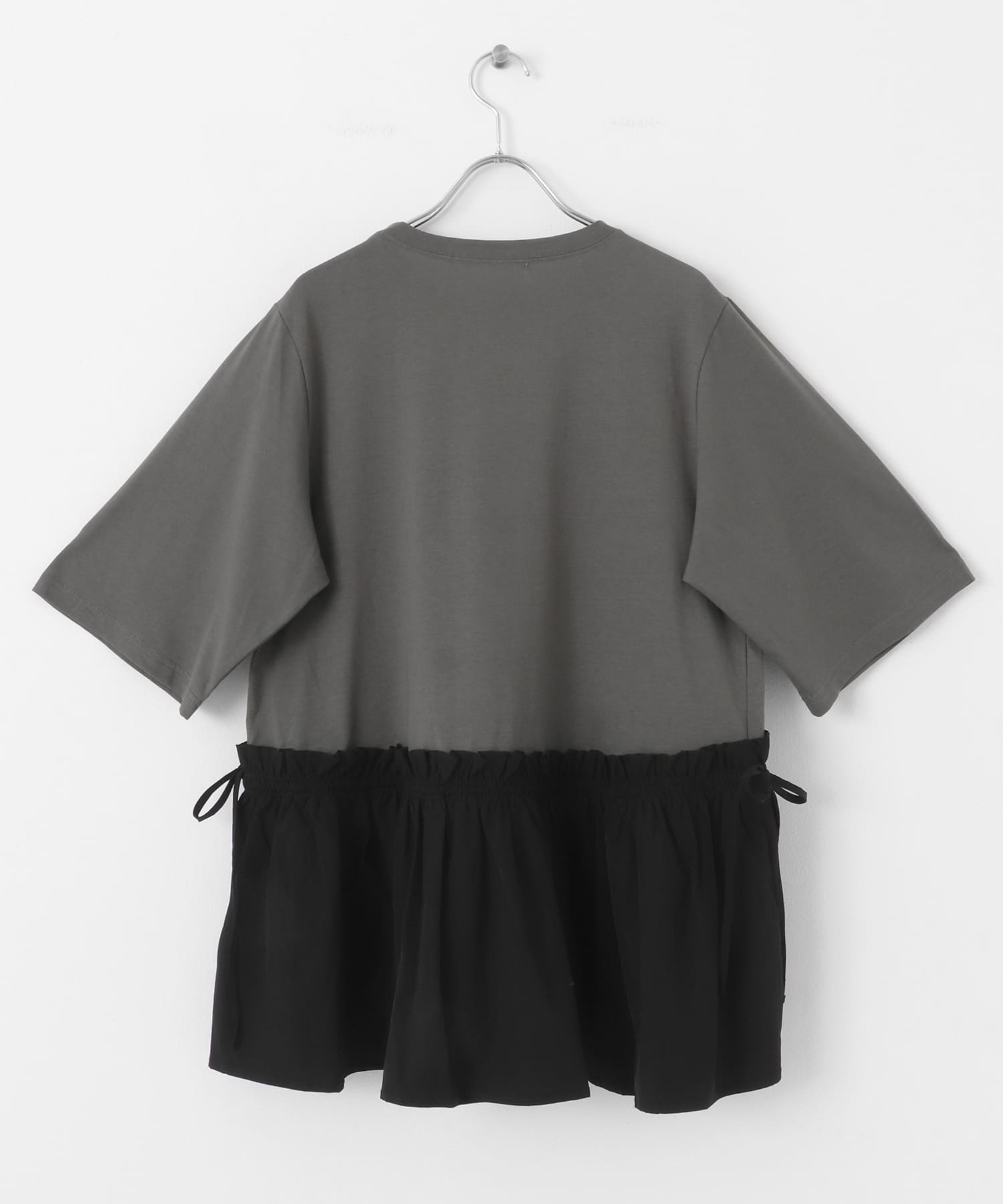 汗ジミ防止ペプラムドッキングTEE CCL×BLACK one