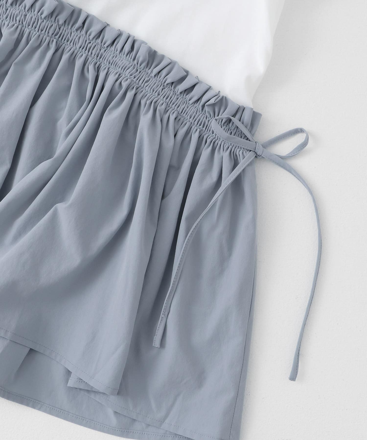 汗ジミ防止ペプラムドッキングTEE OFF×BLUE one