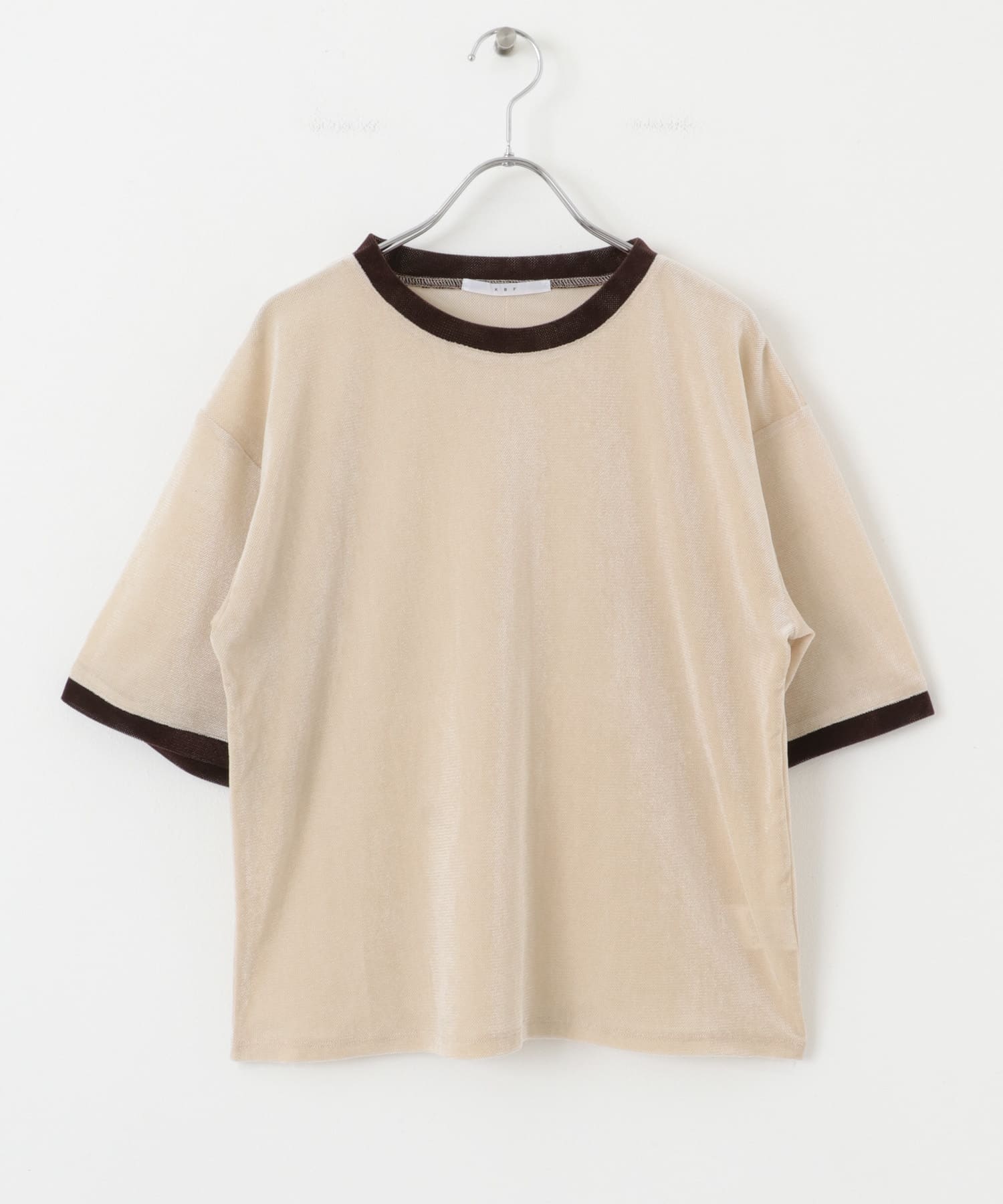 L.BEIGE