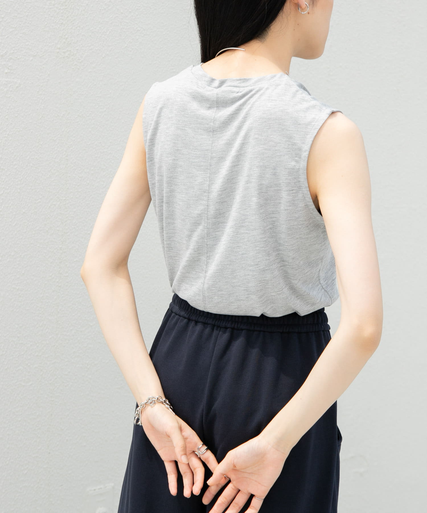 身長：160cm サイズ：one