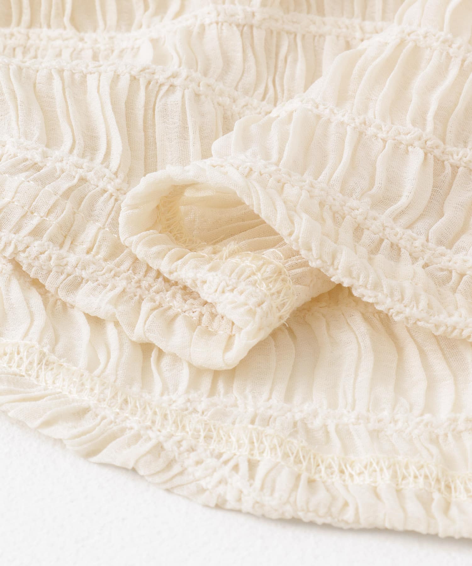 シャーリングシアートップス IVORY one