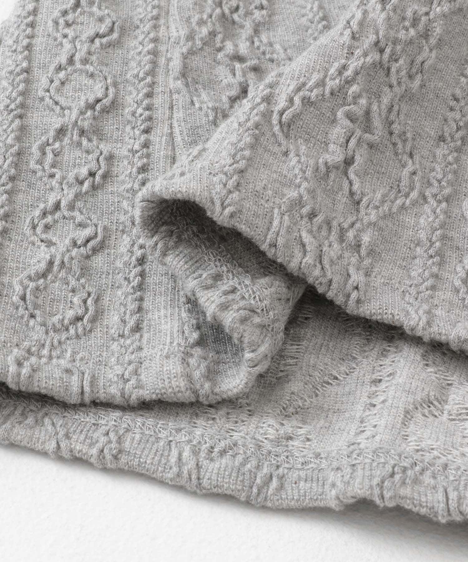 TOP GRAY