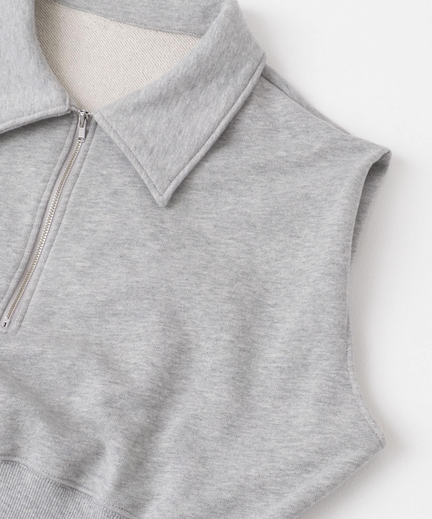 TOP GRAY