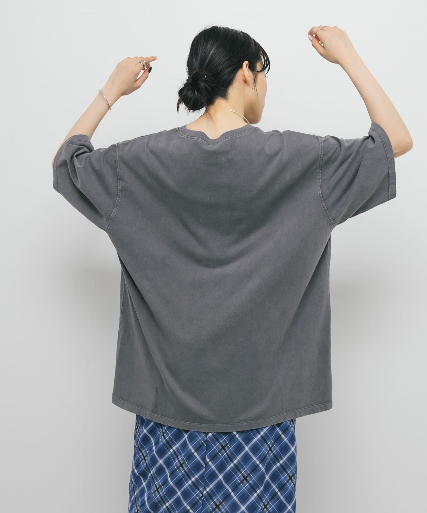 身長：160cm サイズ：one