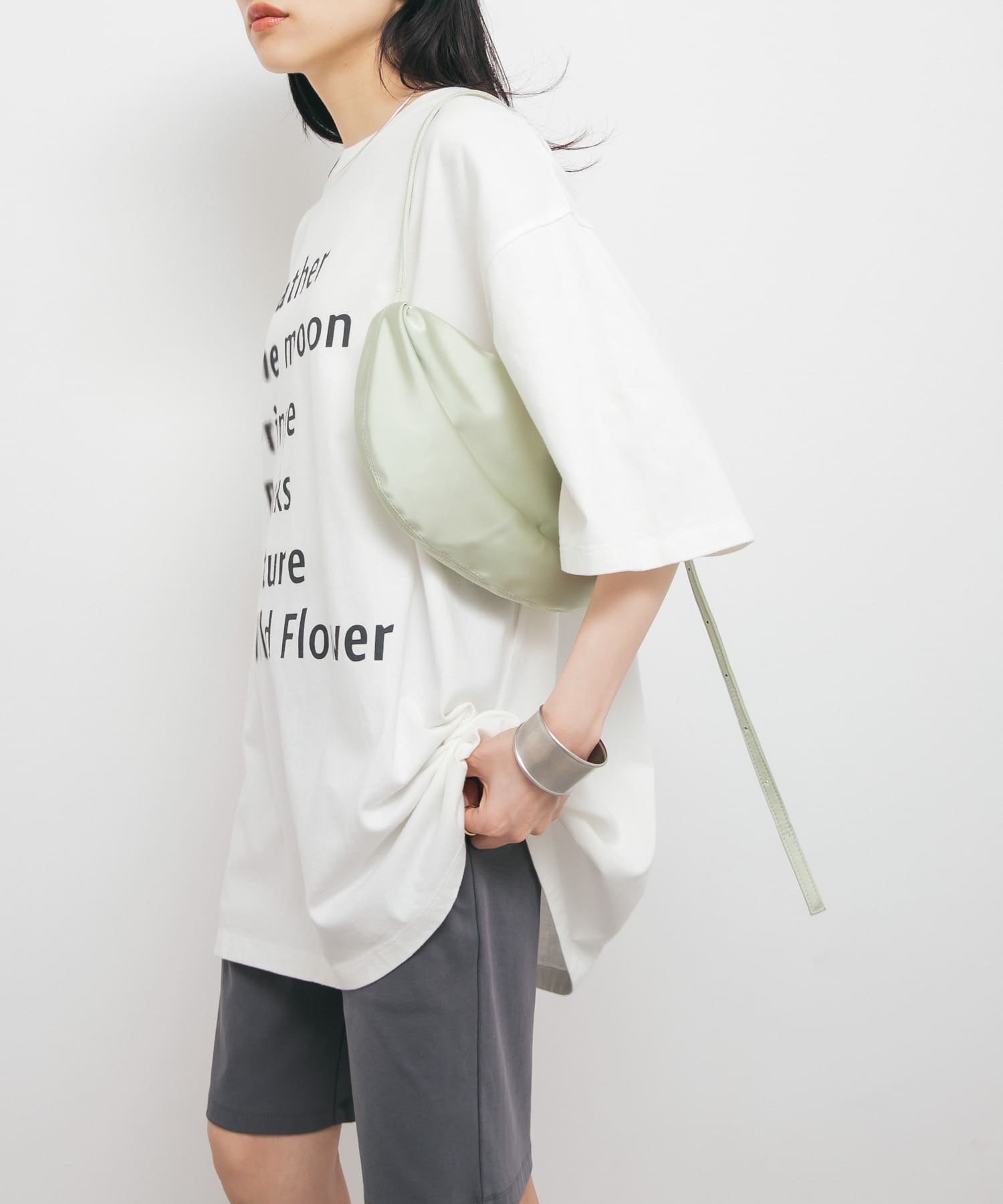 身長：160cm サイズ：one