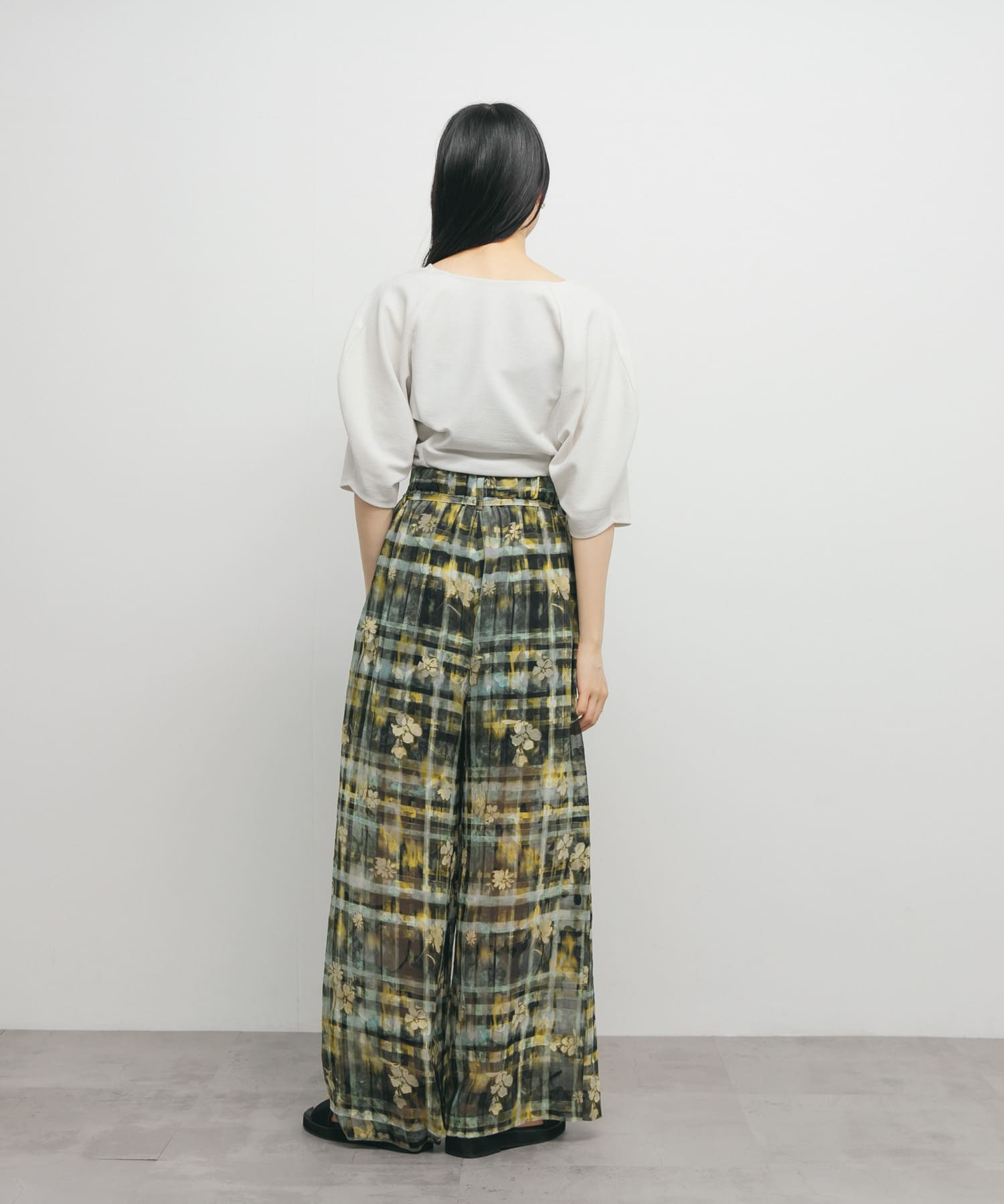 身長：160cm サイズ：one