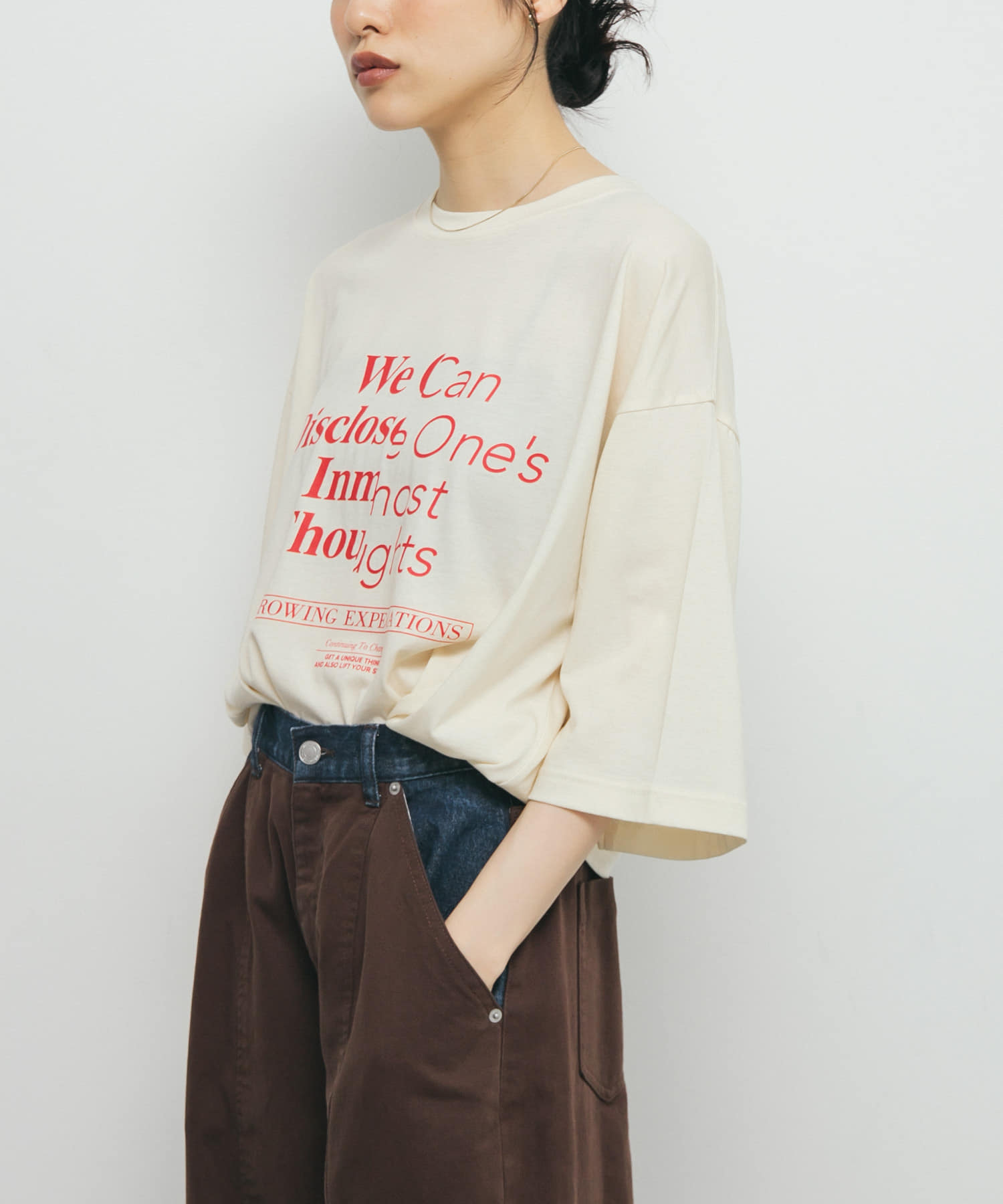 フロントロゴBIGTEE CREAM one