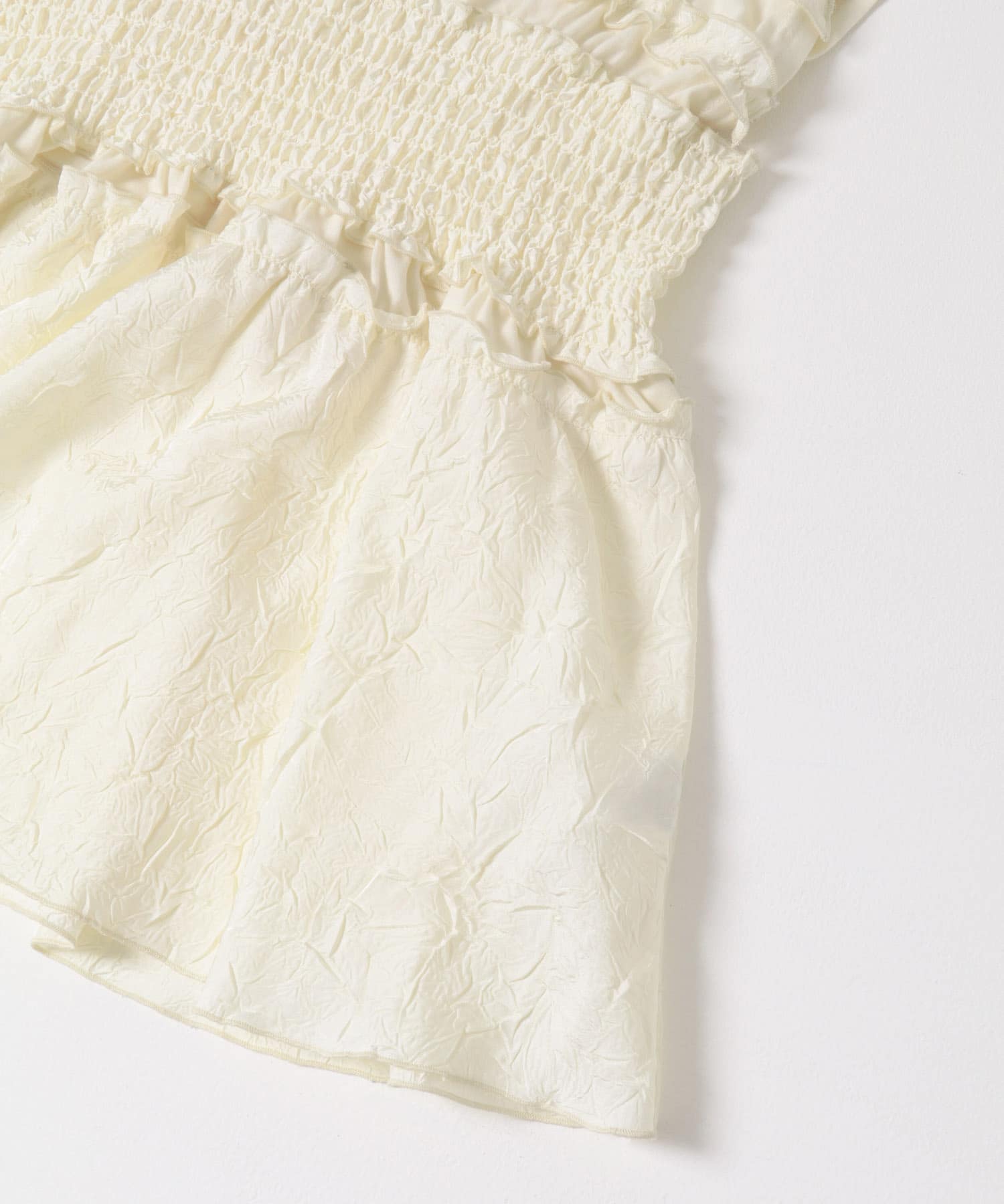 フリルドッキングカットソー IVORY one