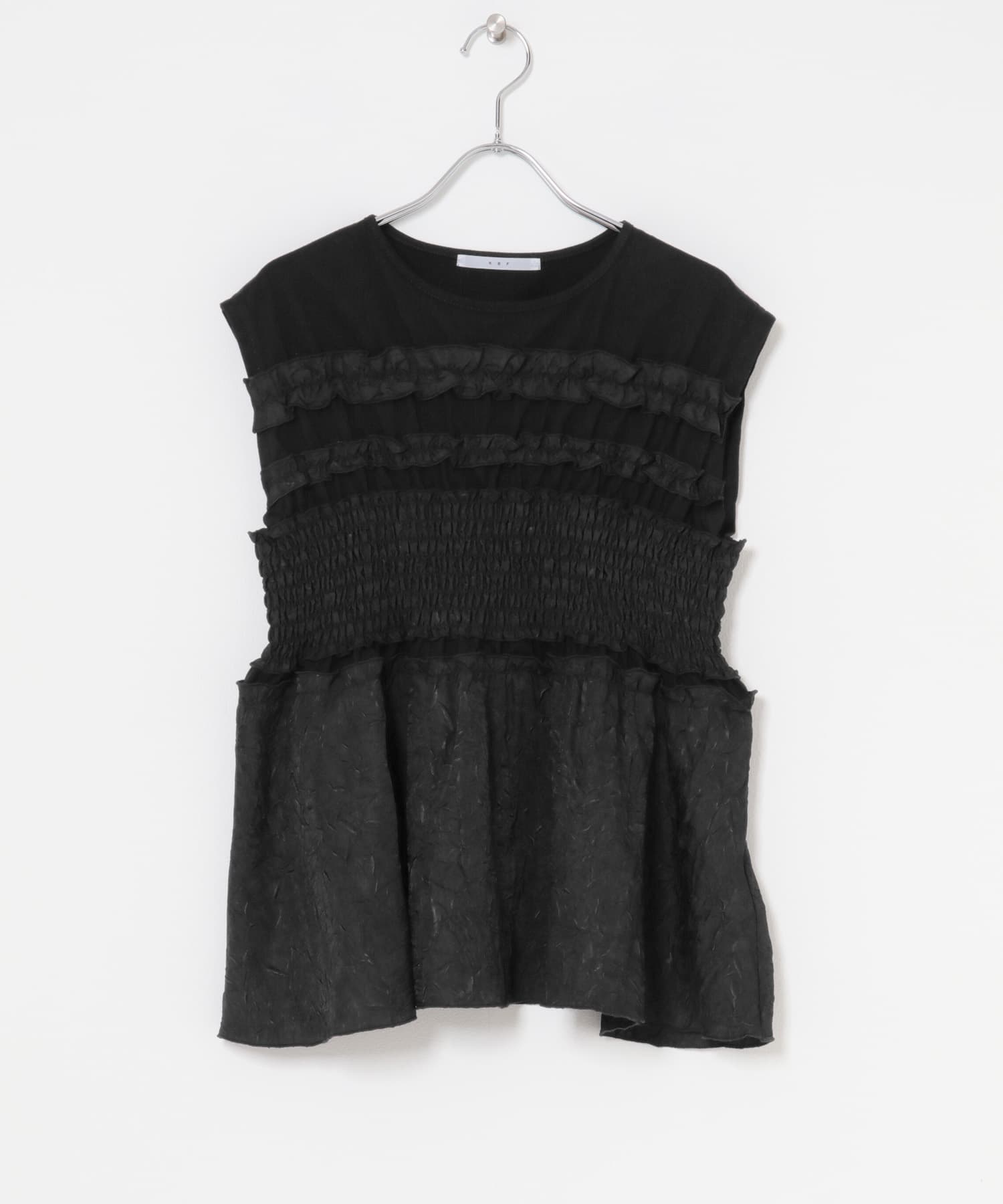 フリルドッキングカットソー BLACK one