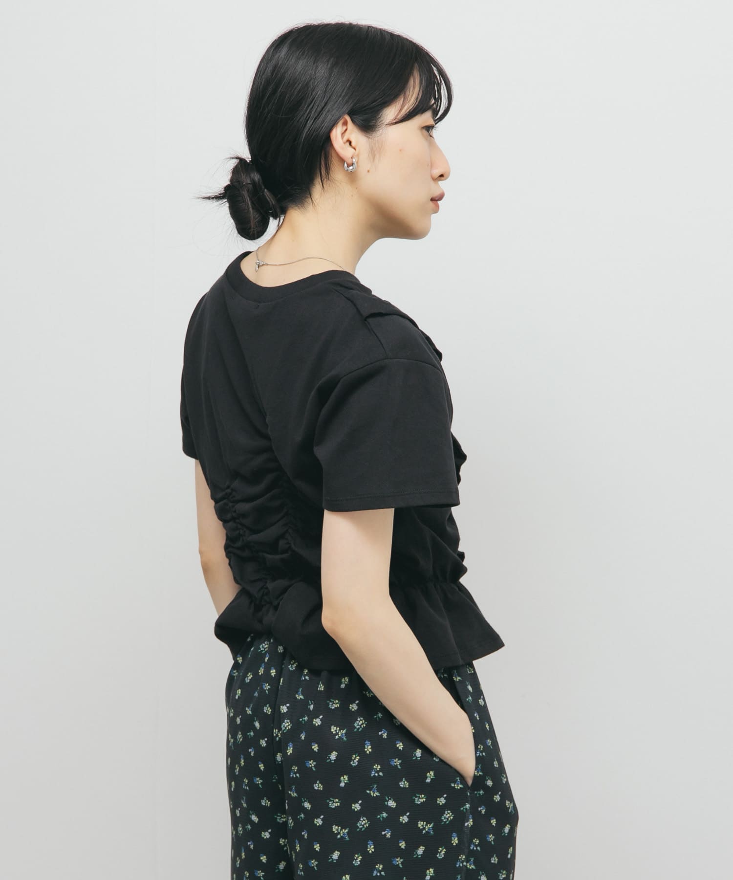 身長：160cm サイズ：one