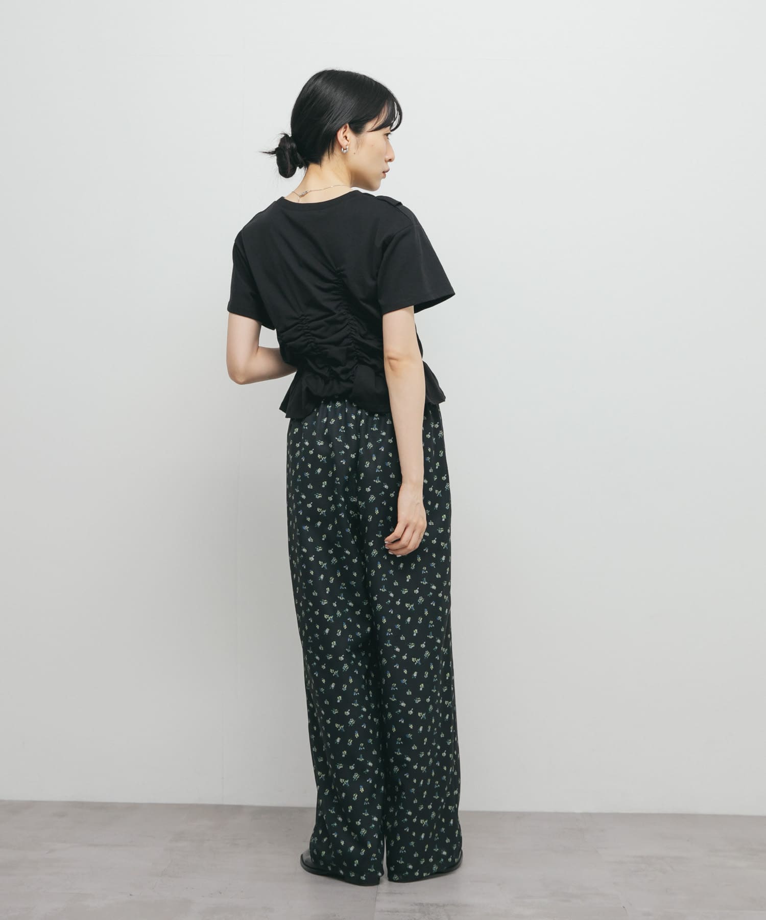 身長：160cm サイズ：one