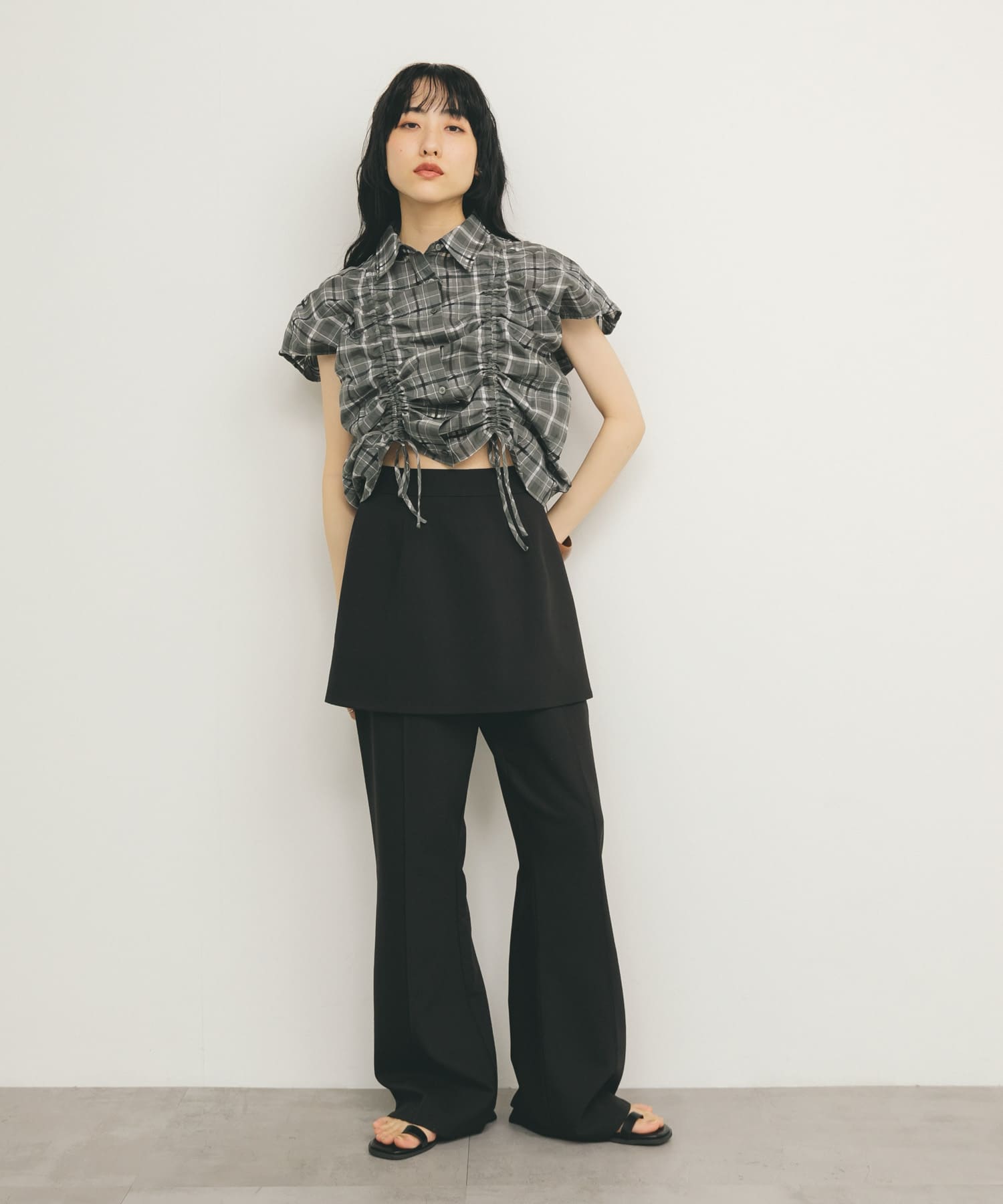 ドロストシアーチェックブラウス(one BEIGE): トップス｜URBAN