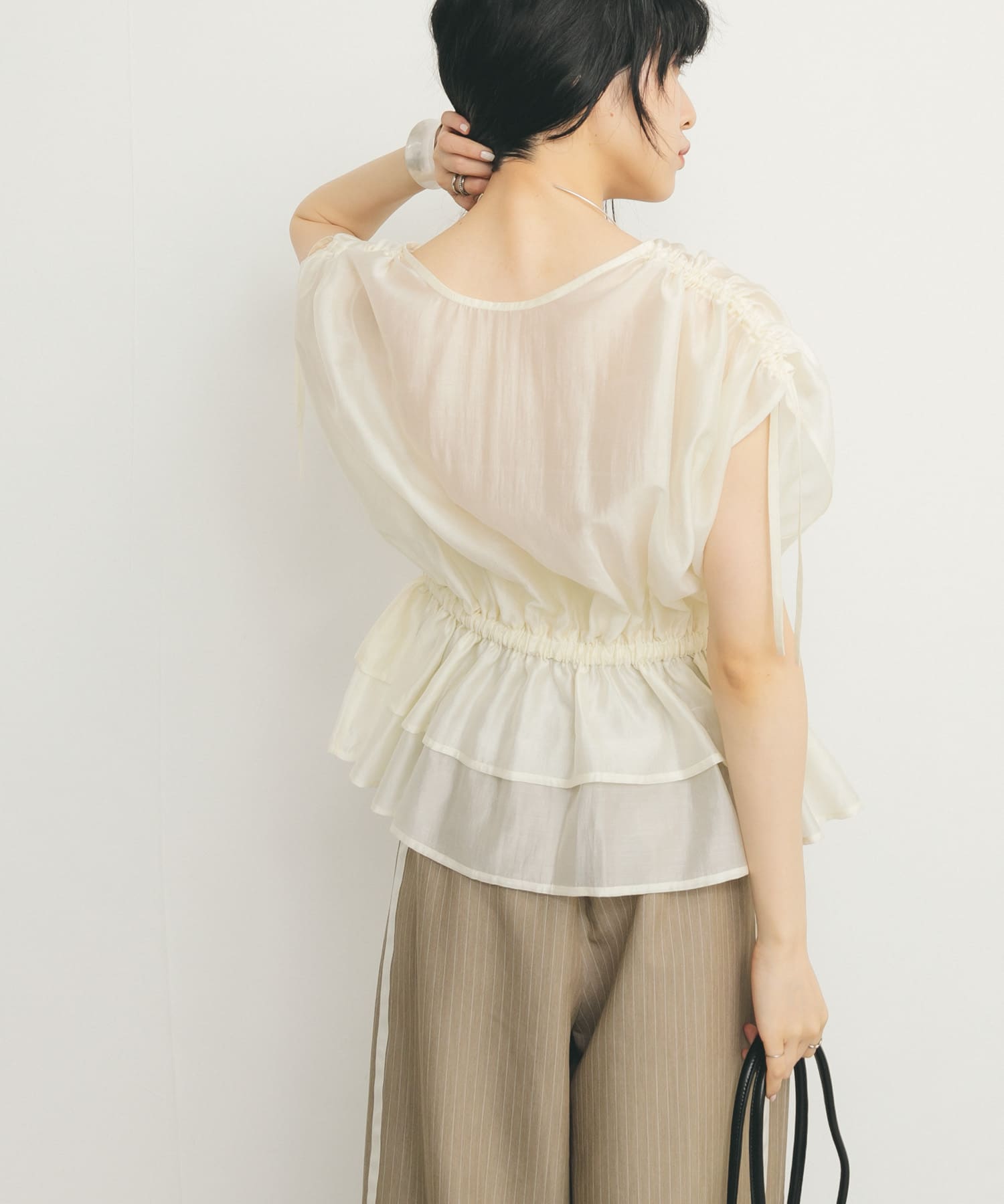 身長：160cm サイズ：one