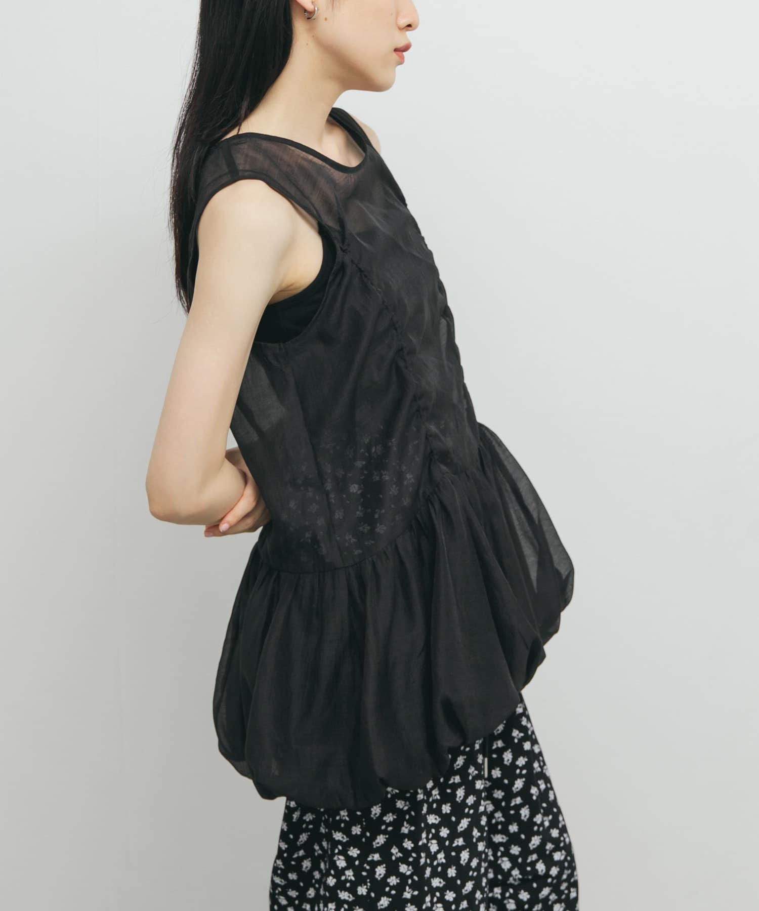 身長：160cm サイズ：one