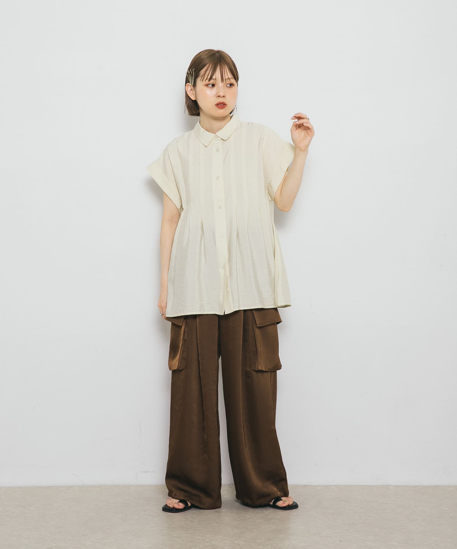 美品 CELERI フレアスリーブレスブラウス ブラック トップス セルリ 
