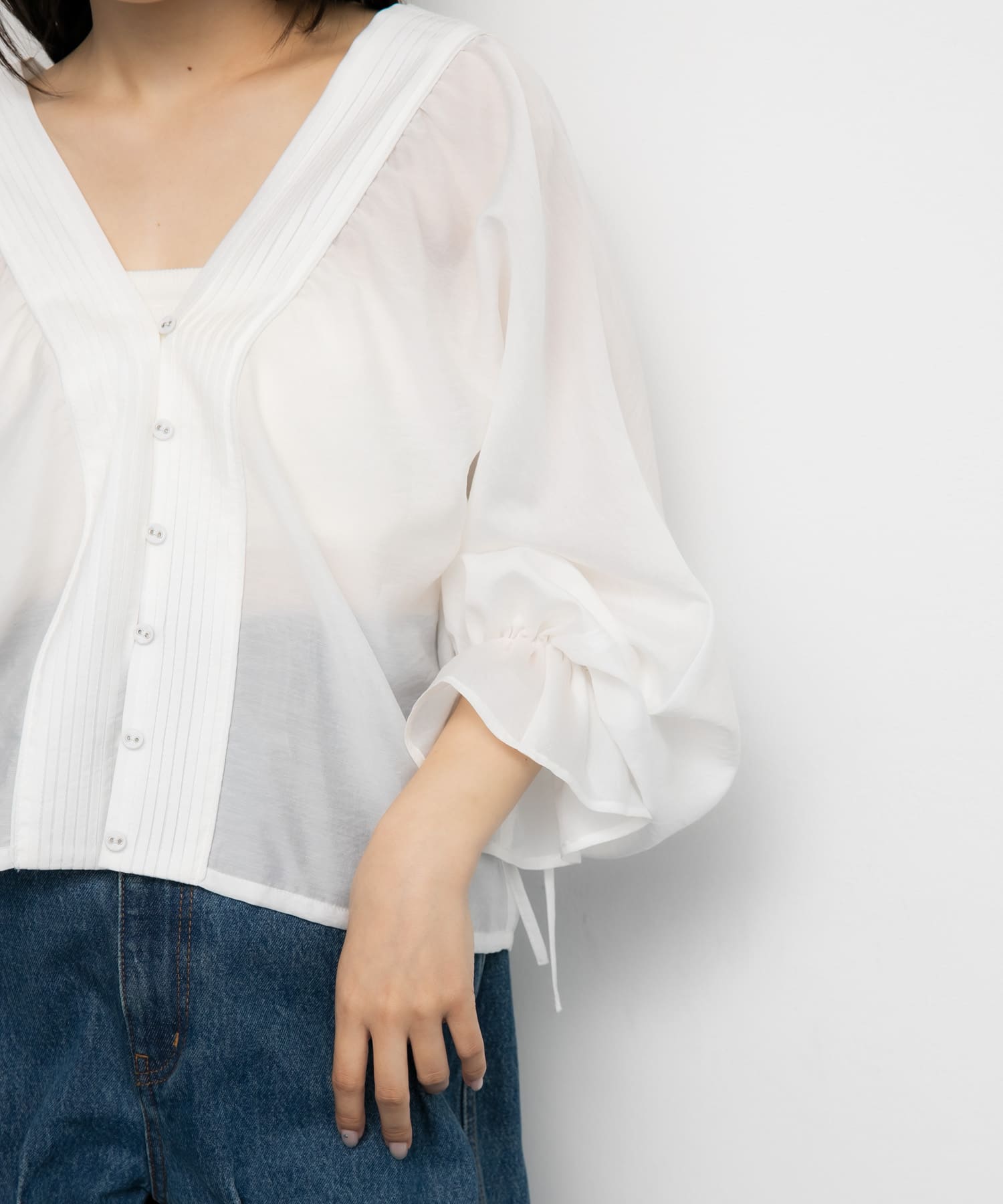 ピンタックギャザーブラウス