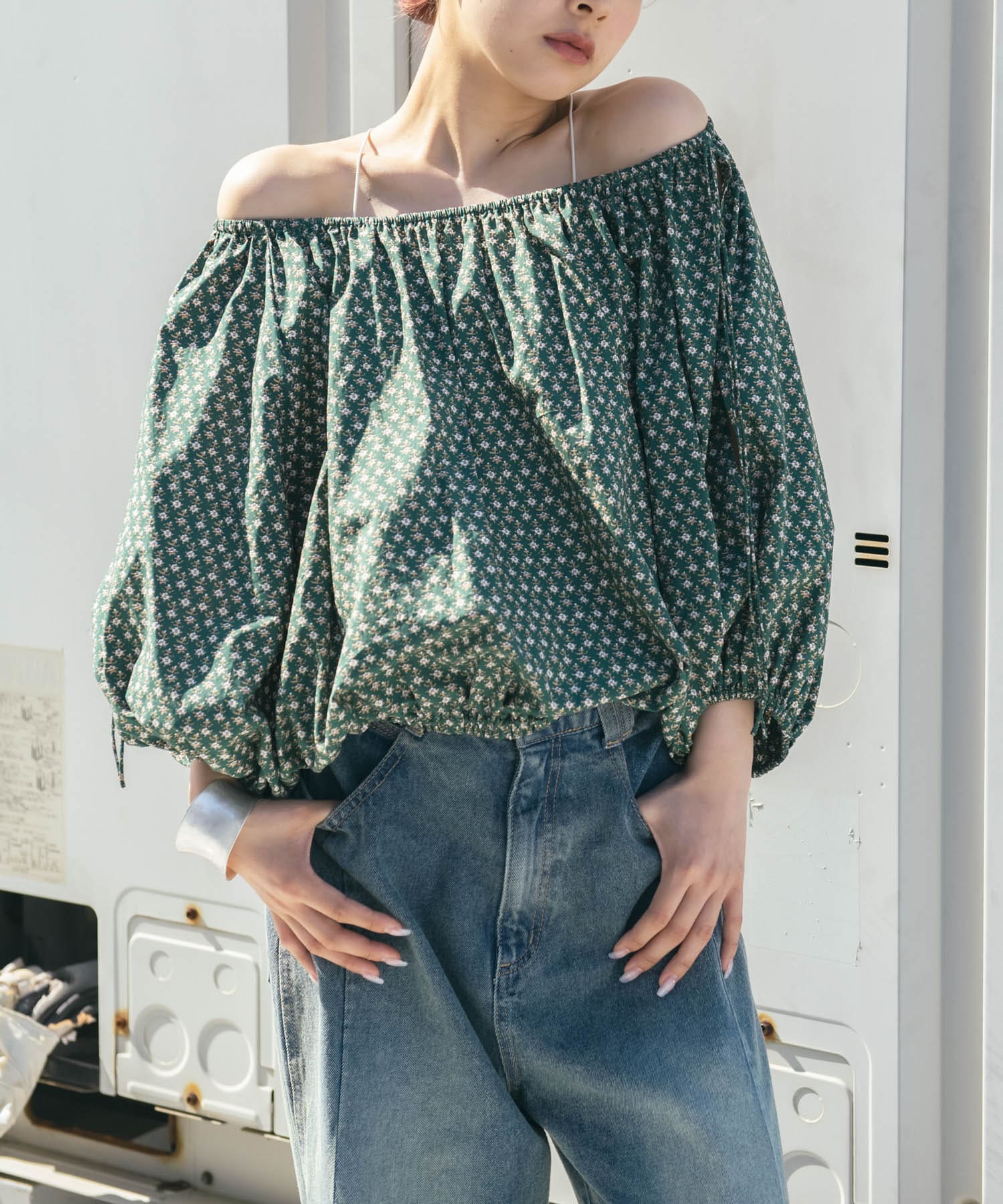 2WAYフラワープリントブラウス