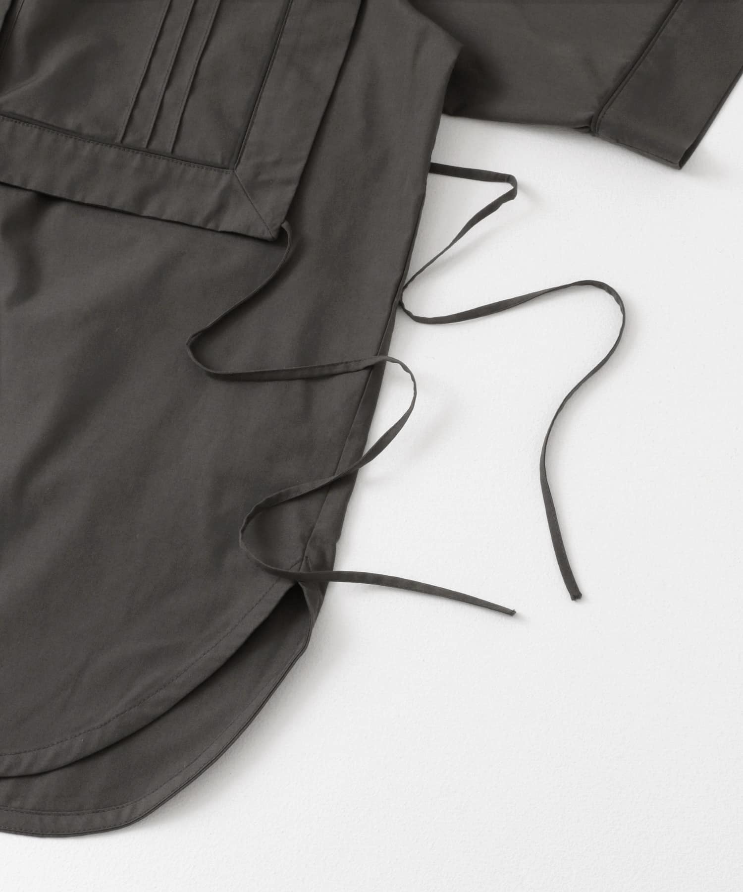パイピングレイヤードシャツ CHARCOAL one