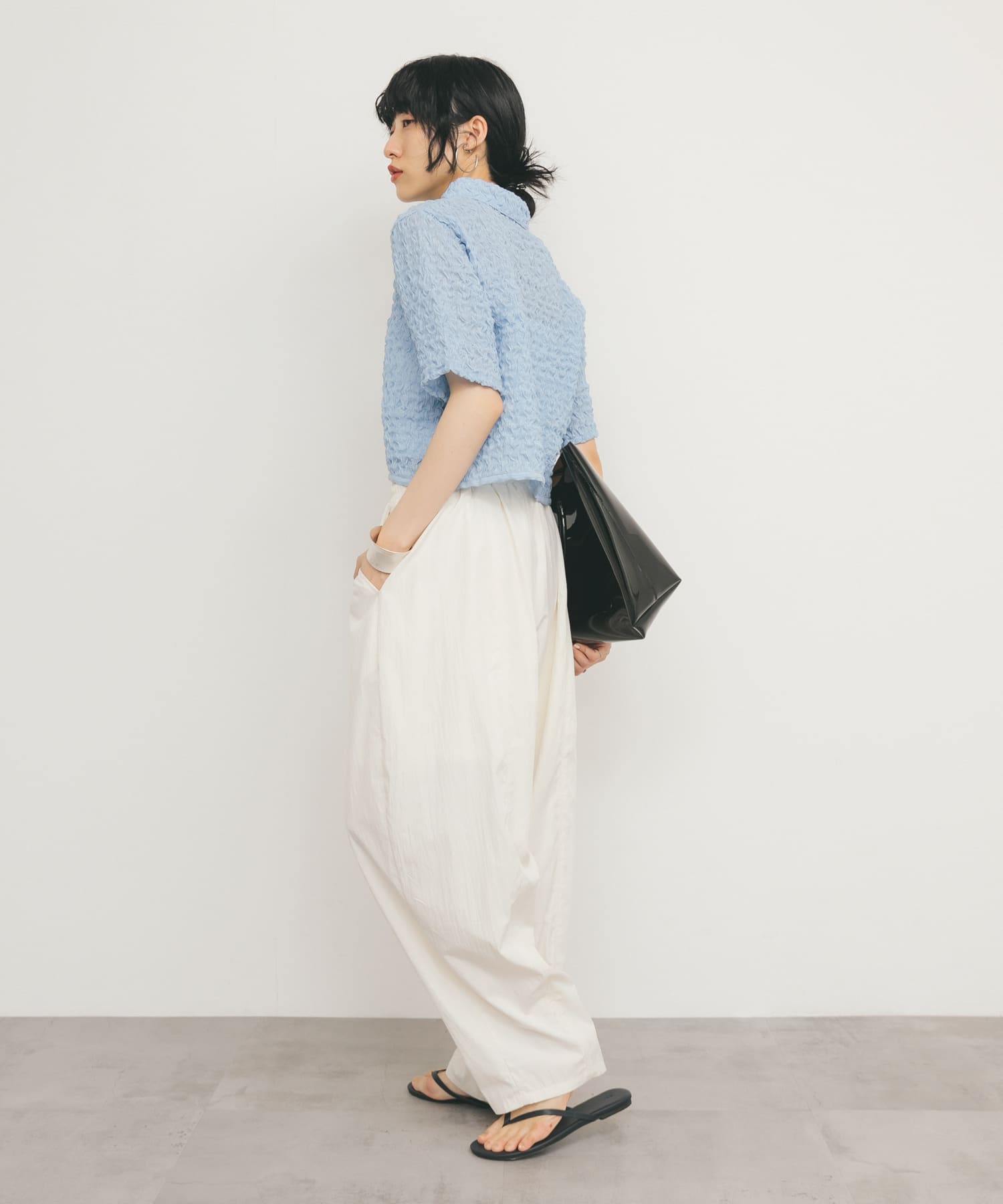 ポップコーンクロップドシャツ(one BLUE): トップス｜URBAN RESEARCH