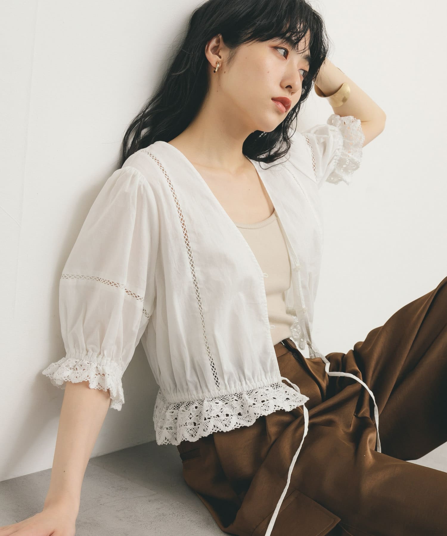 Sov. ソブ　2022　総レースブラウス　シャツ　フロントフリル　2way Sov. ソブ 2022 総レースブラウス シャツ フロントフリル 2way - メルカリ