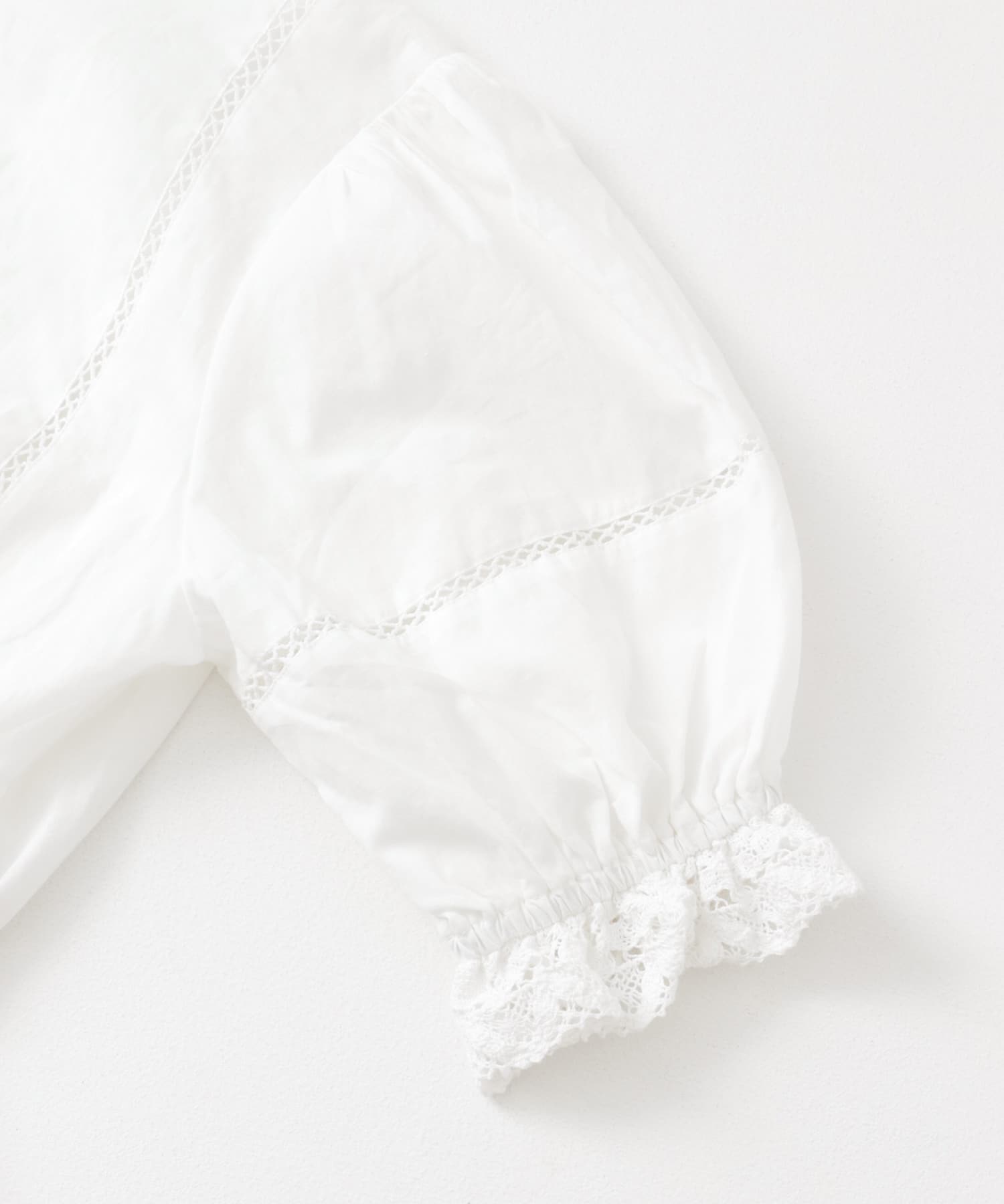 2WAYコンパクトレースブラウス OFF one