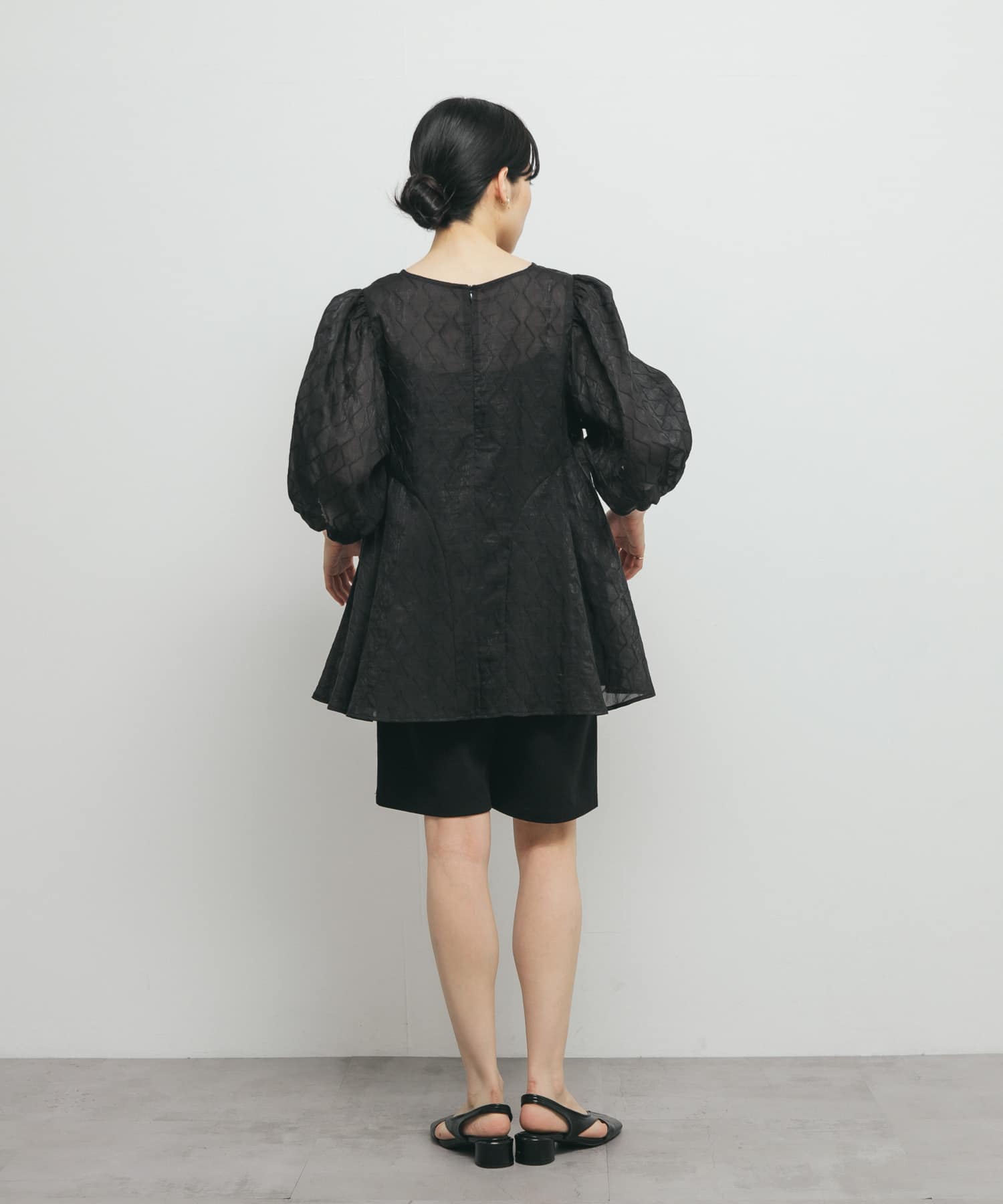 身長：160cm サイズ：one