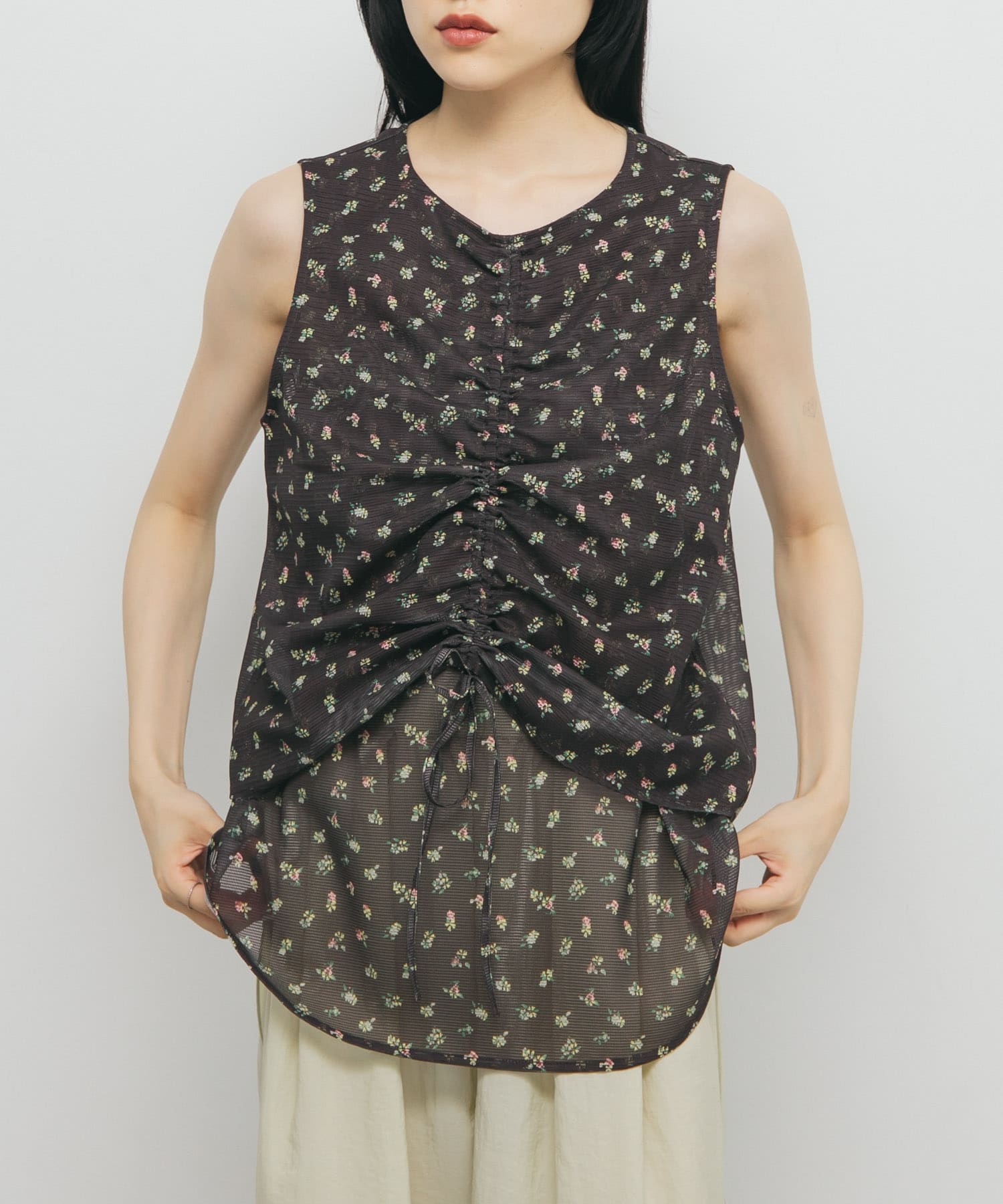 身長：160cm サイズ：one