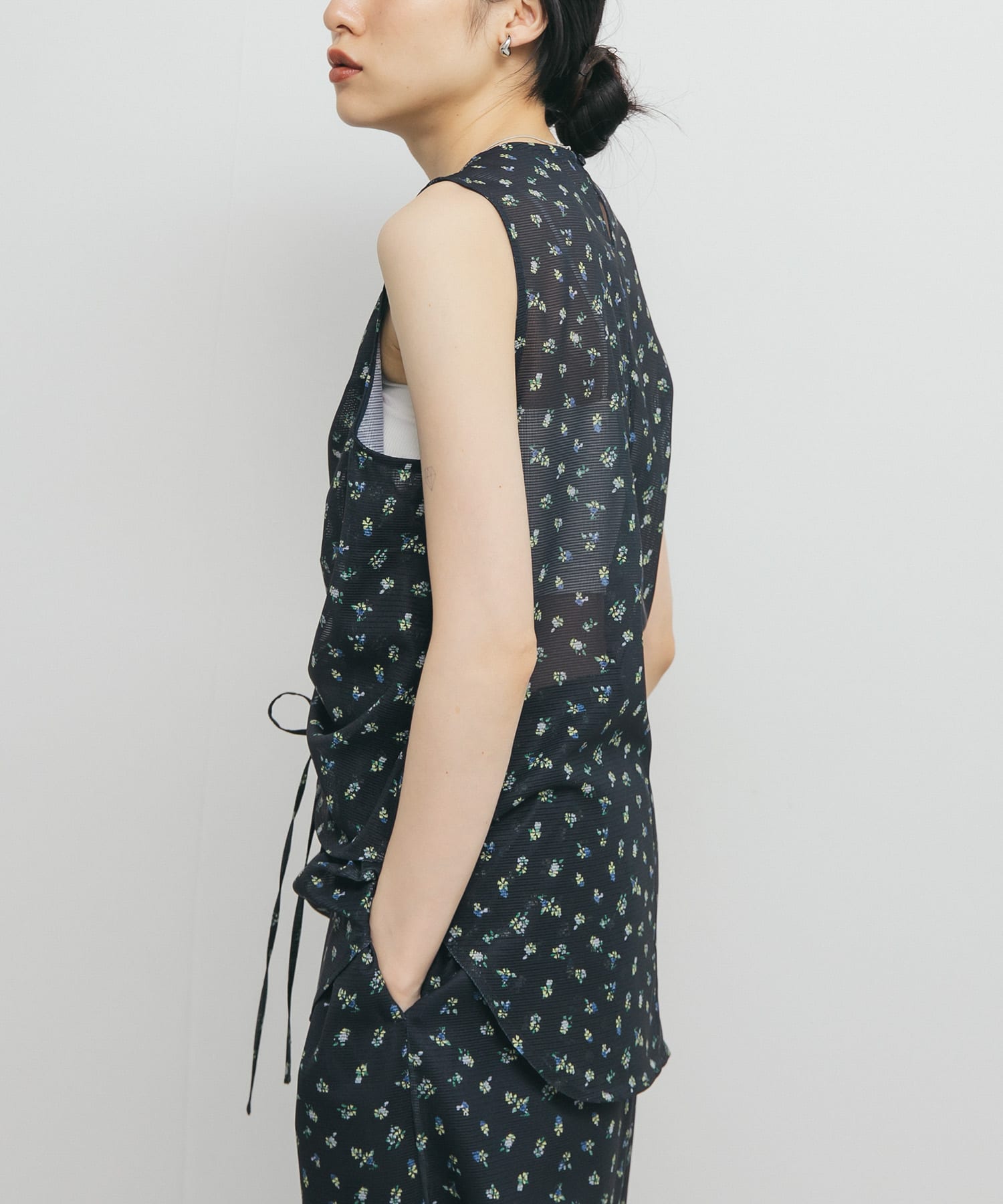 身長：160cm サイズ：one