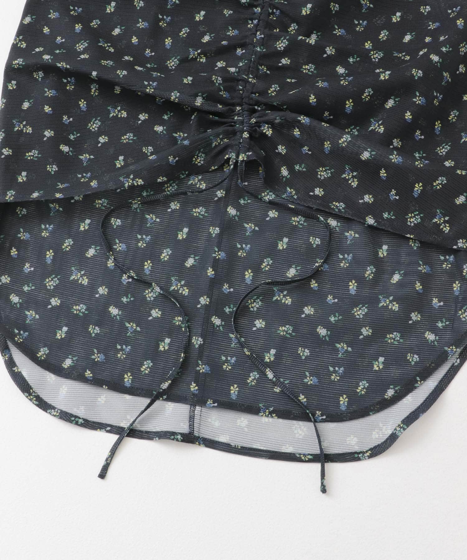 フラワープリントメッシュトップス NAVY one