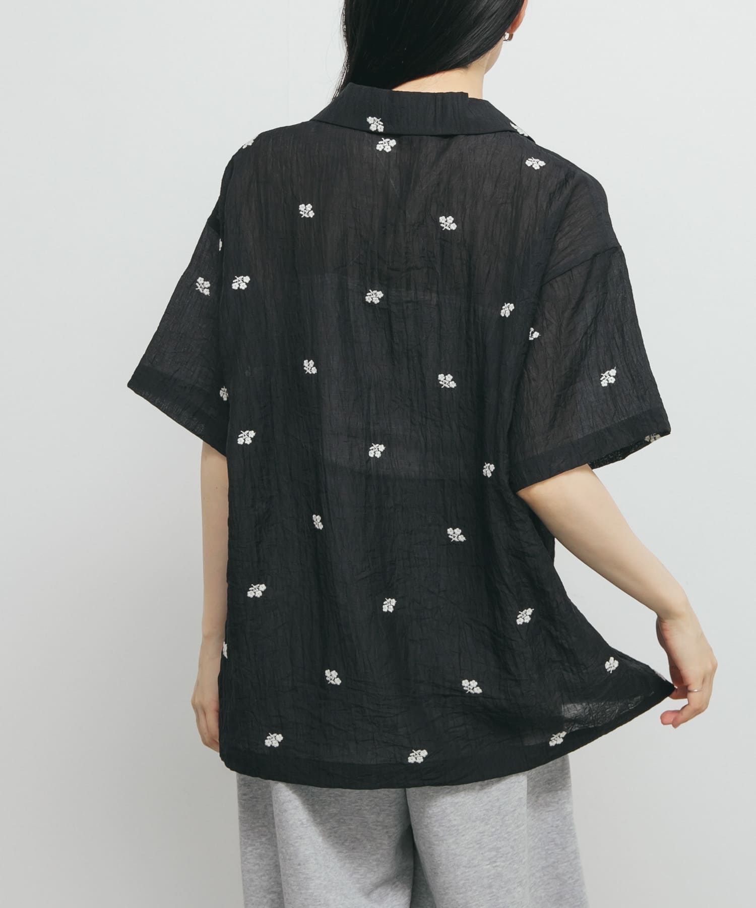 身長：160cm サイズ：one