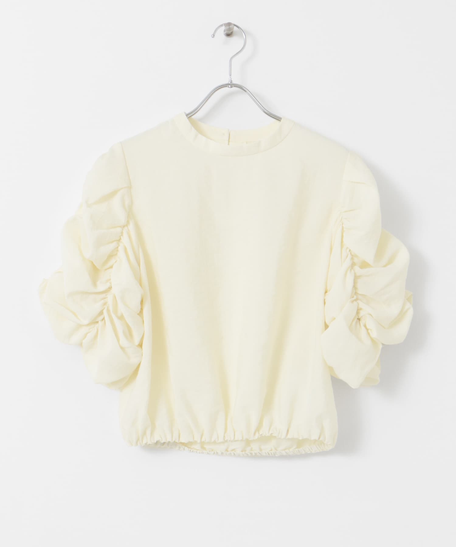 シャーリングスリーブブラウス IVORY one