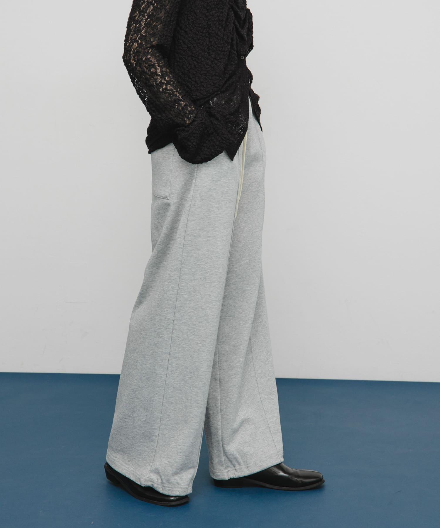 ピンタックスウェットパンツ