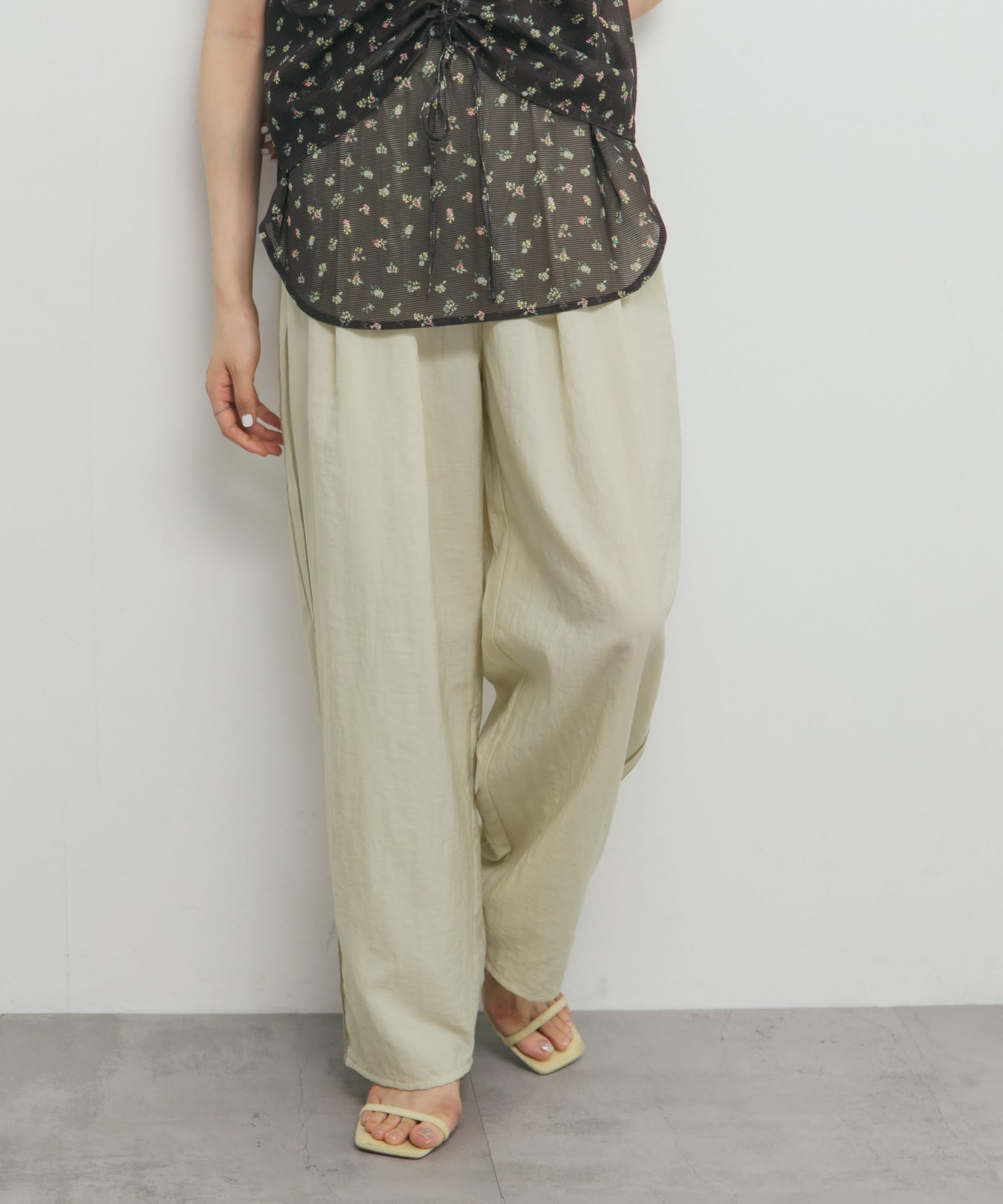 L.BEIGE