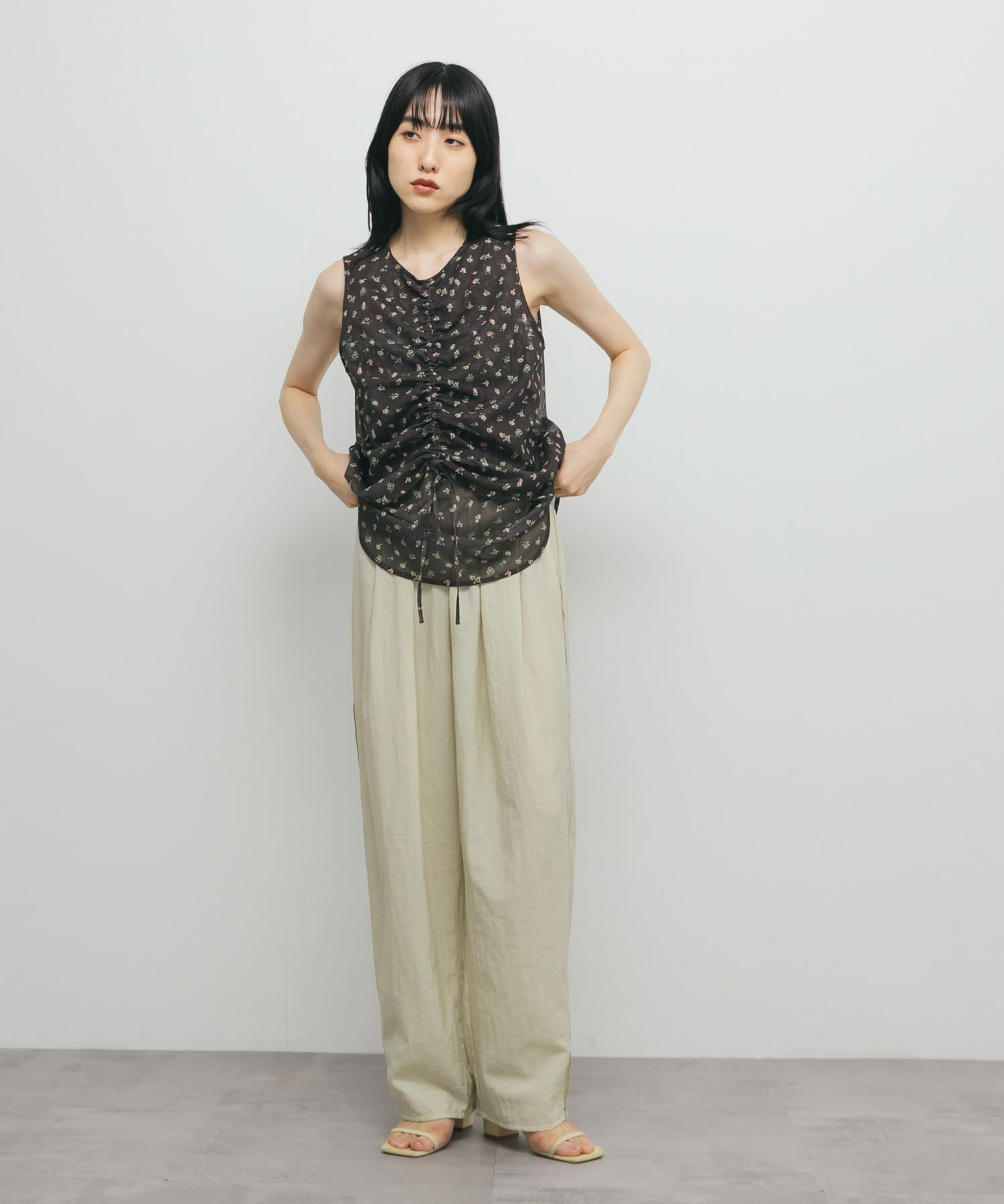 L.BEIGE