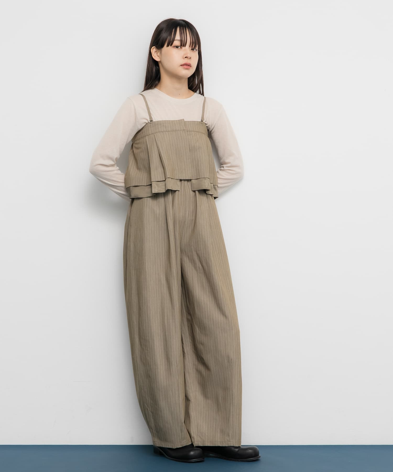 FADE OLIVE