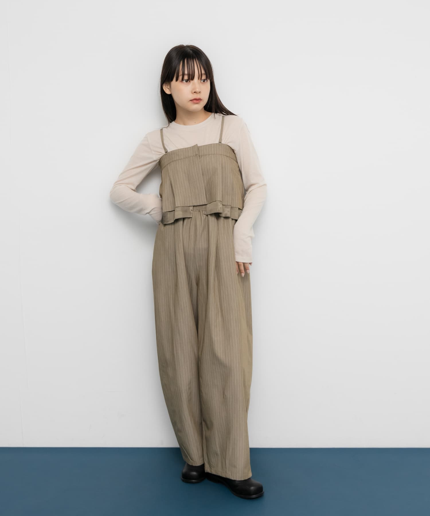 FADE OLIVE