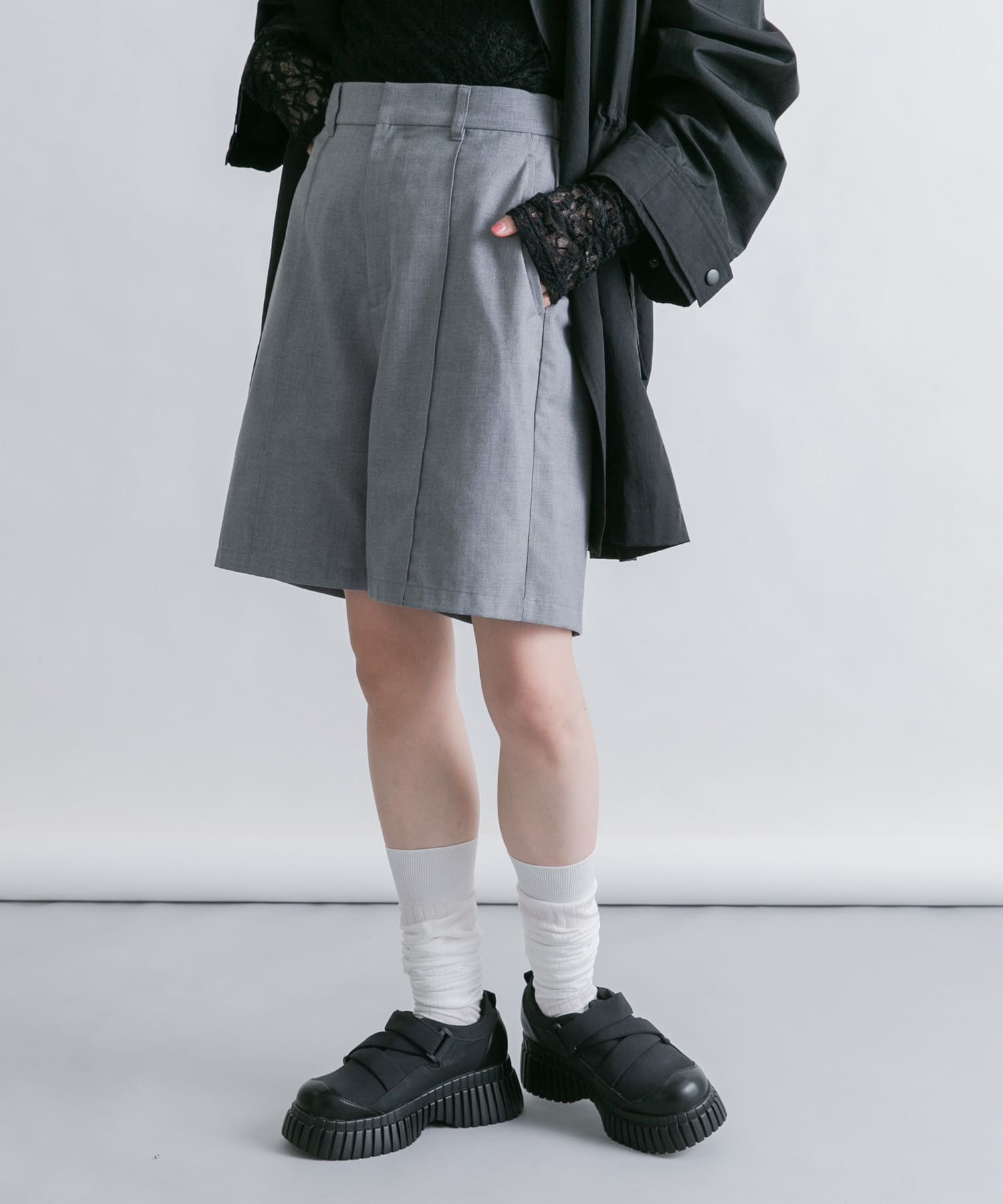 ピンタックショートパンツ(one L.GRAY): ボトム｜URBAN RESEARCH公式