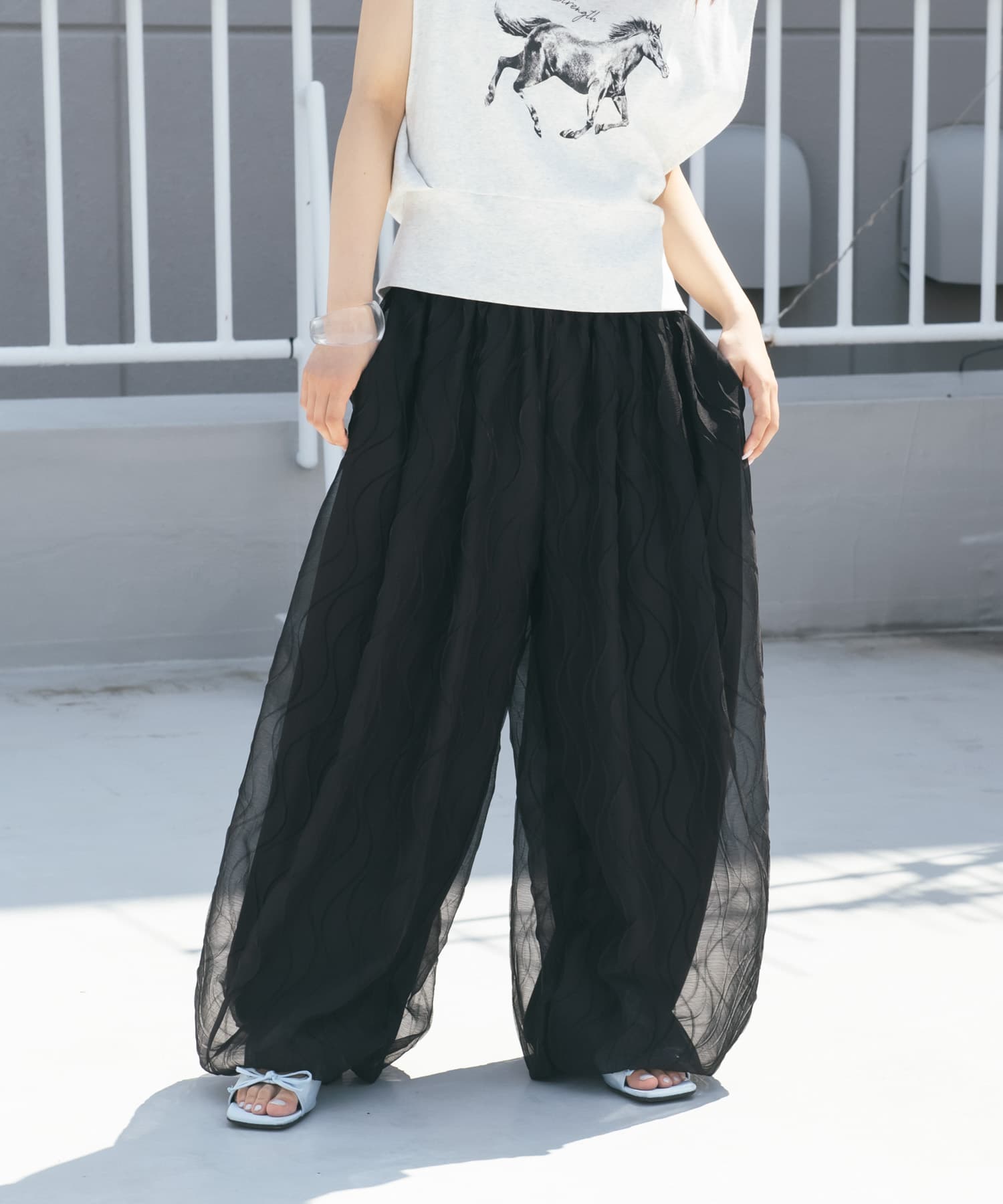 ウェーブバルーンパンツ