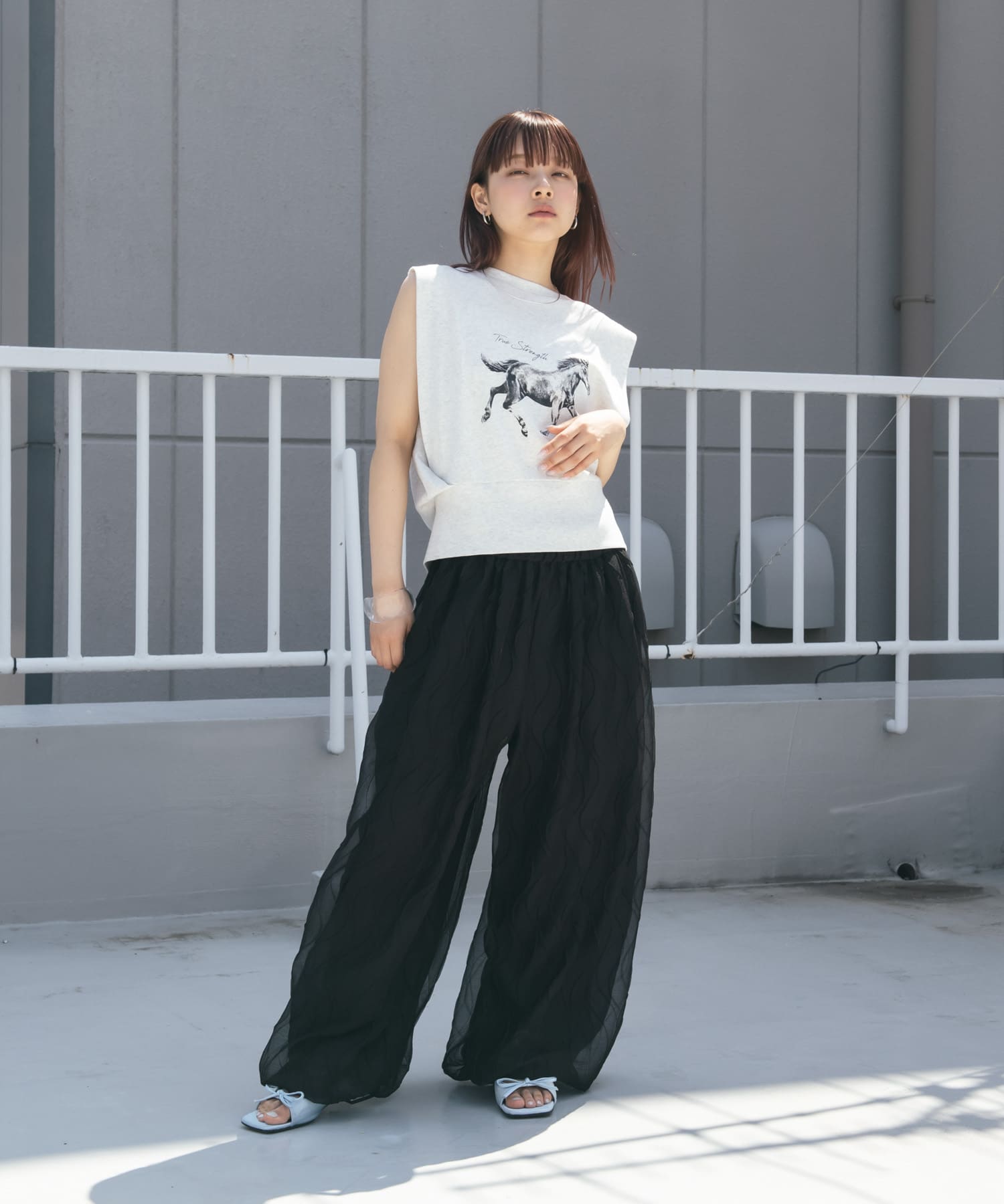 身長：153cm サイズ：one