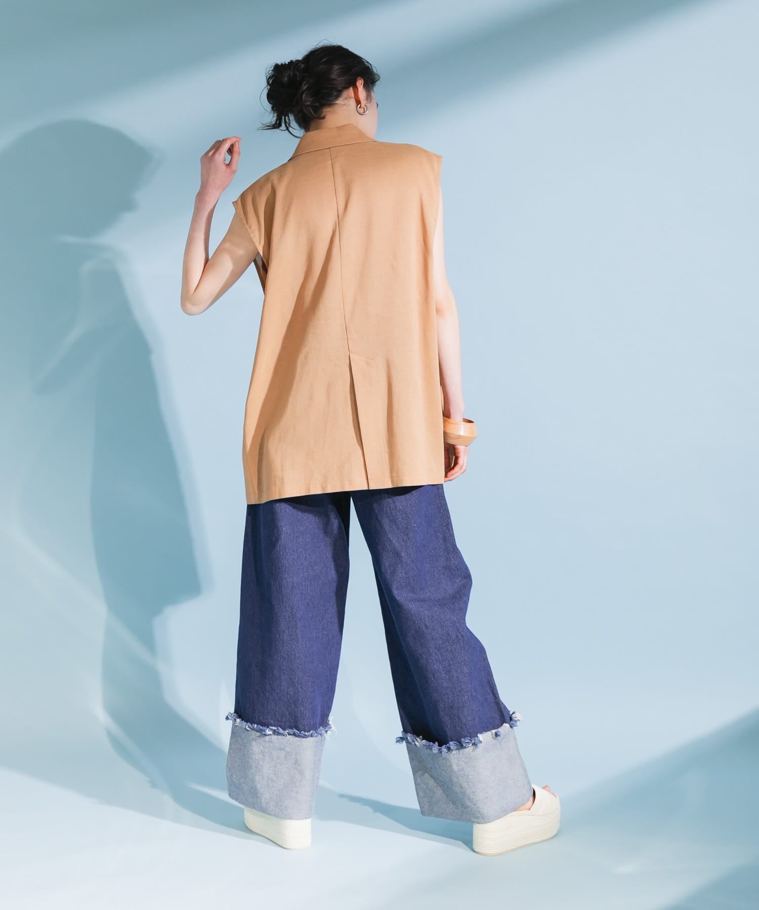 身長：164cm サイズ：38