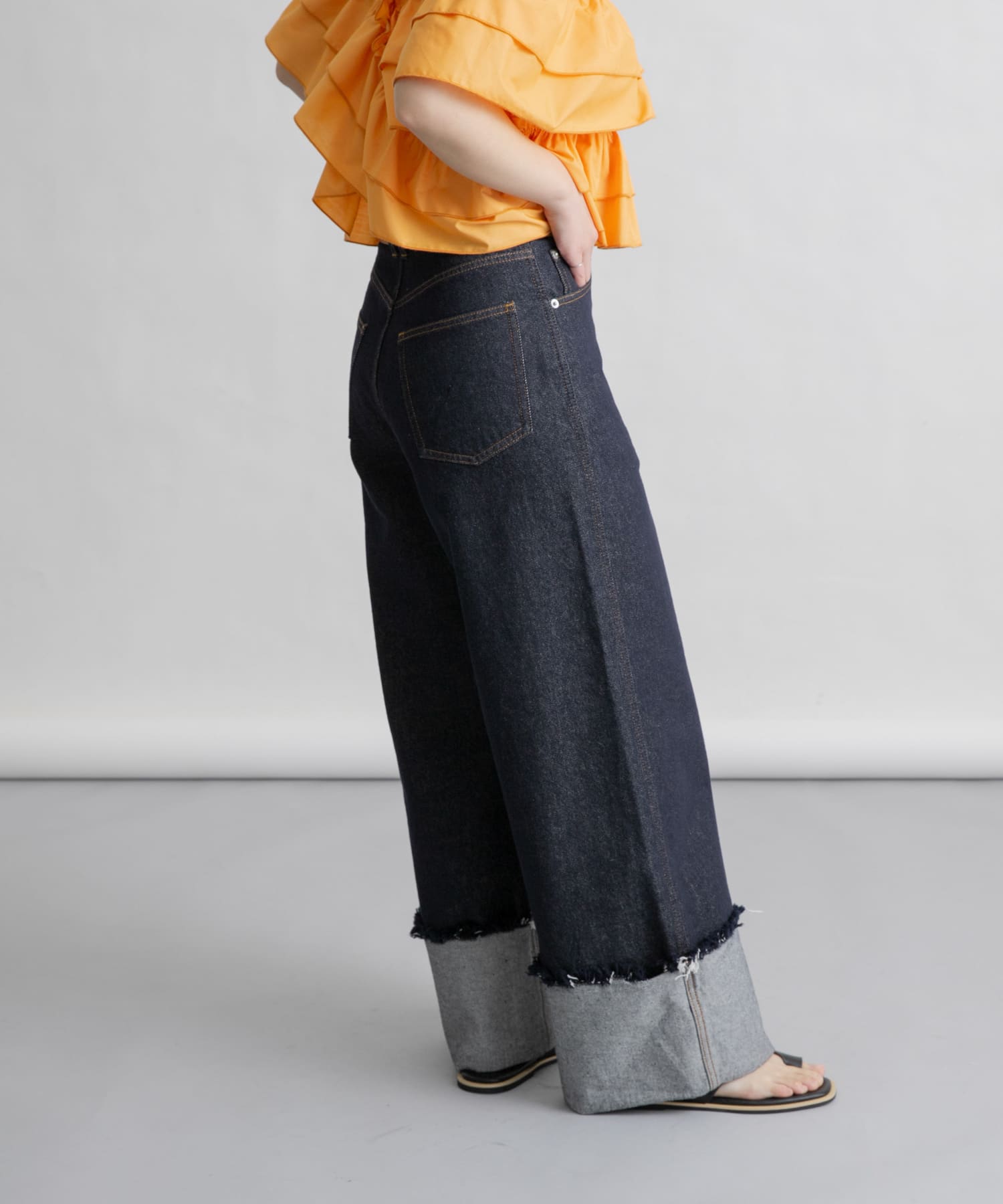 身長：160cm サイズ：36