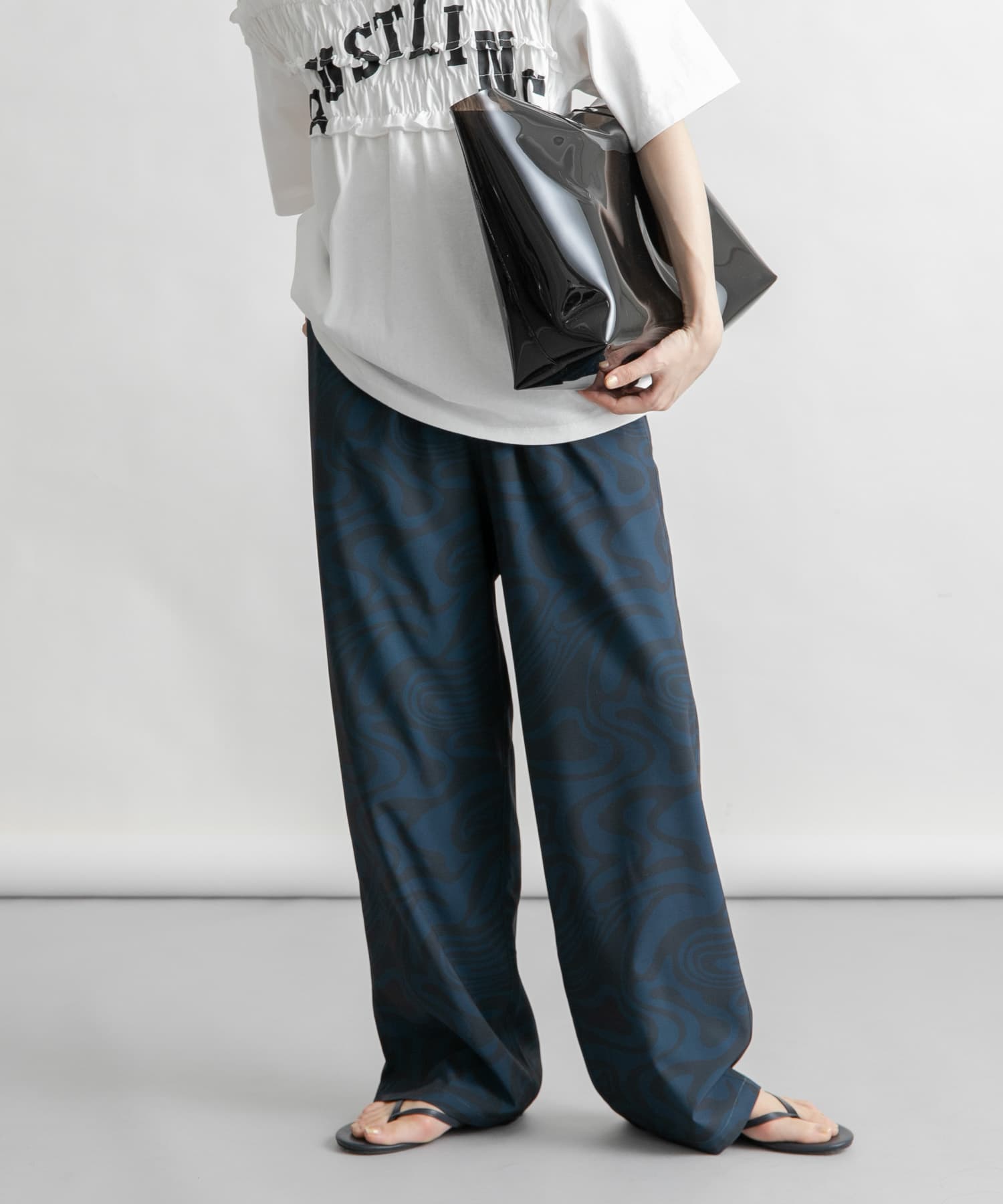 身長：160cm サイズ：one