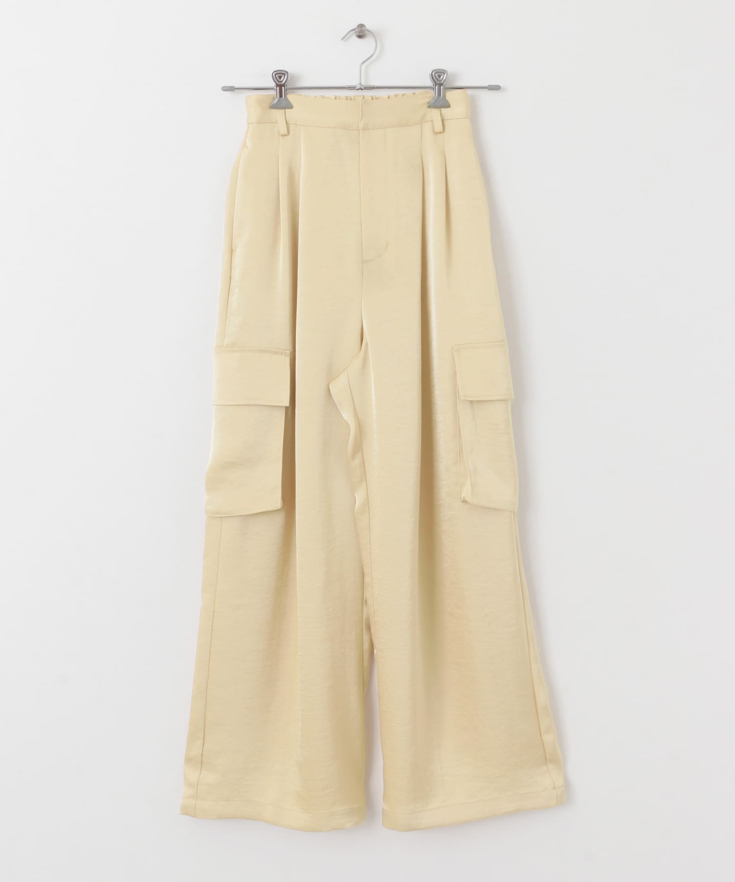 サテンカーゴパンツ L.BEIGE one