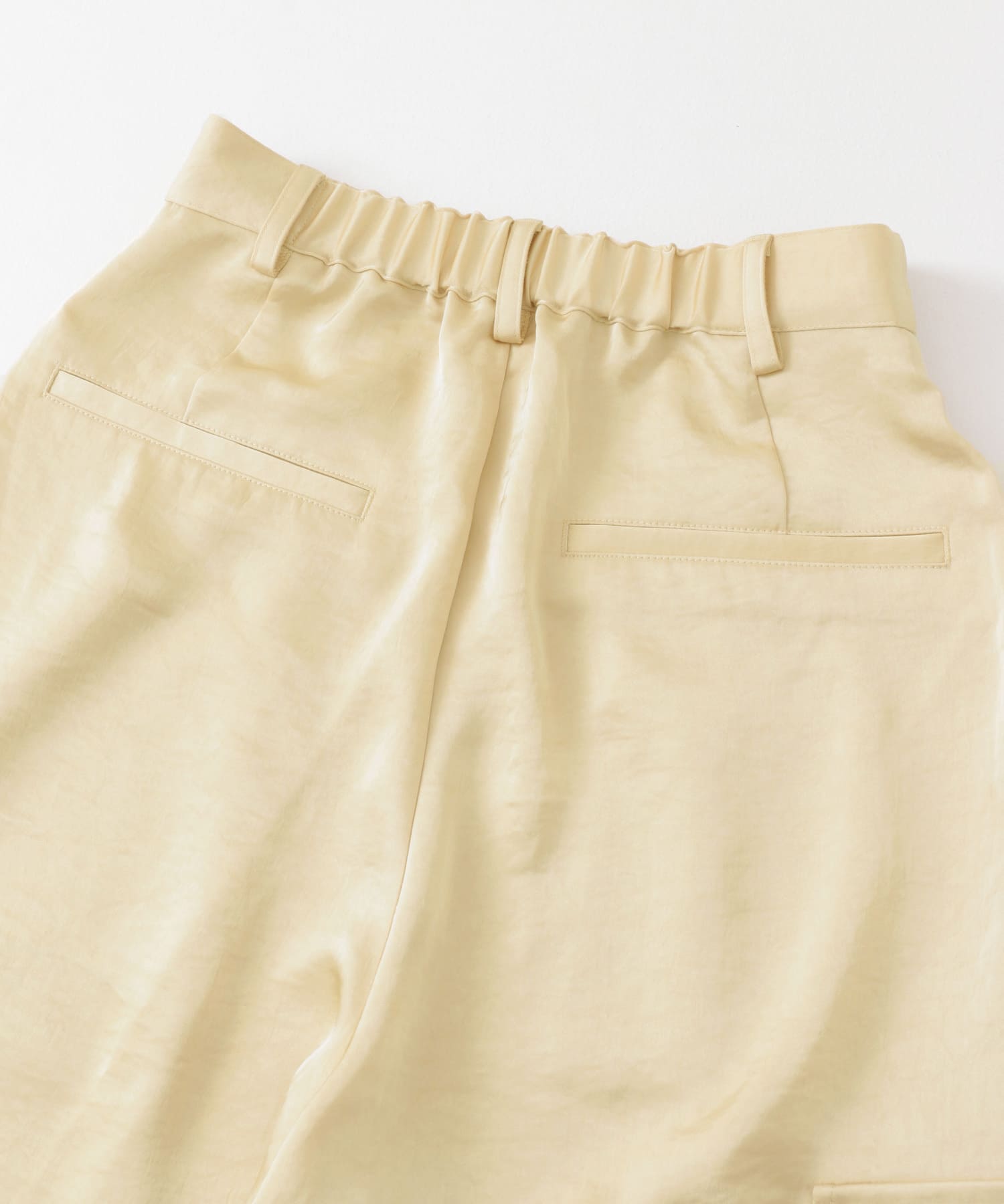 L.BEIGE