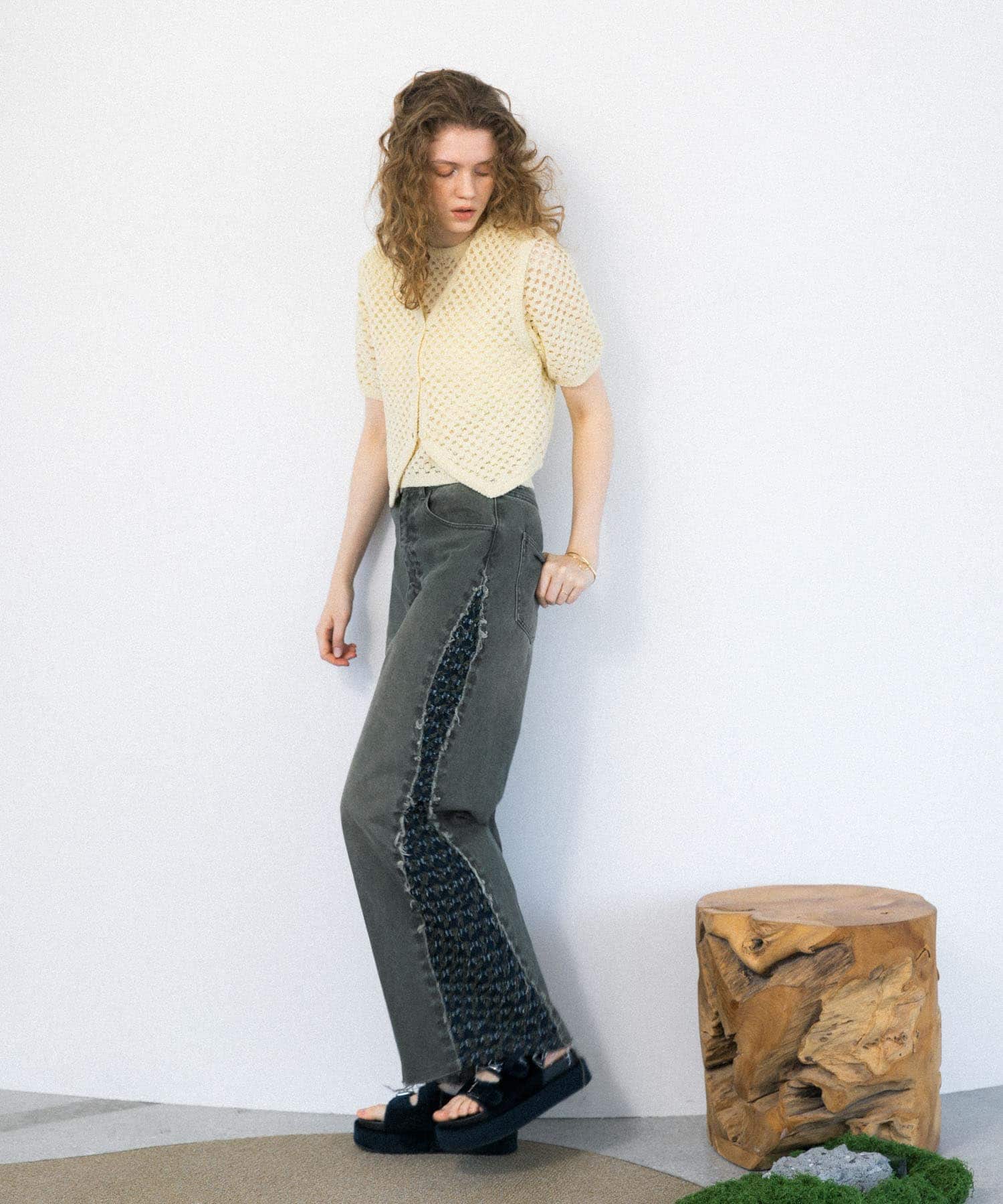 KHAKI