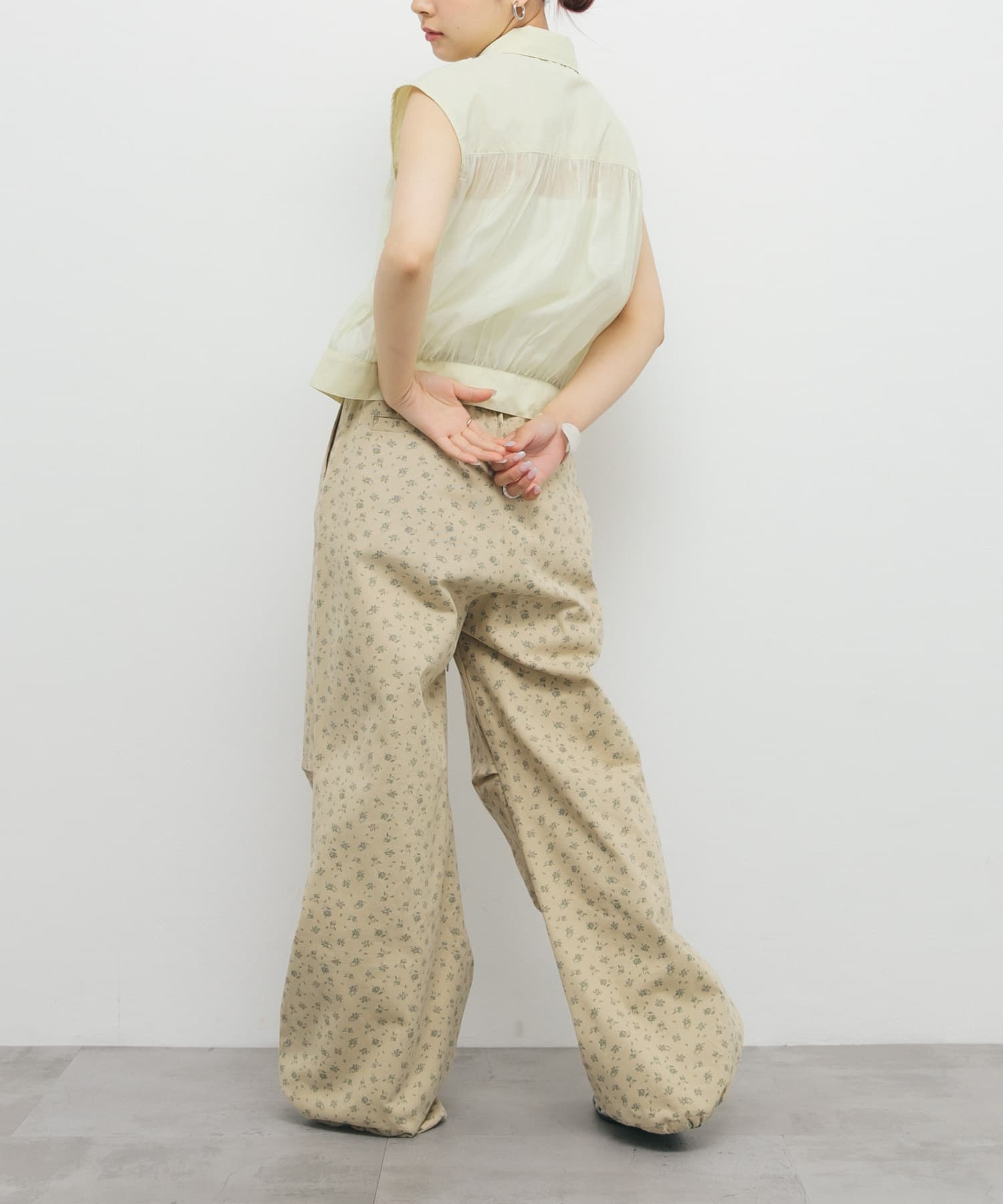身長：153cm サイズ：one