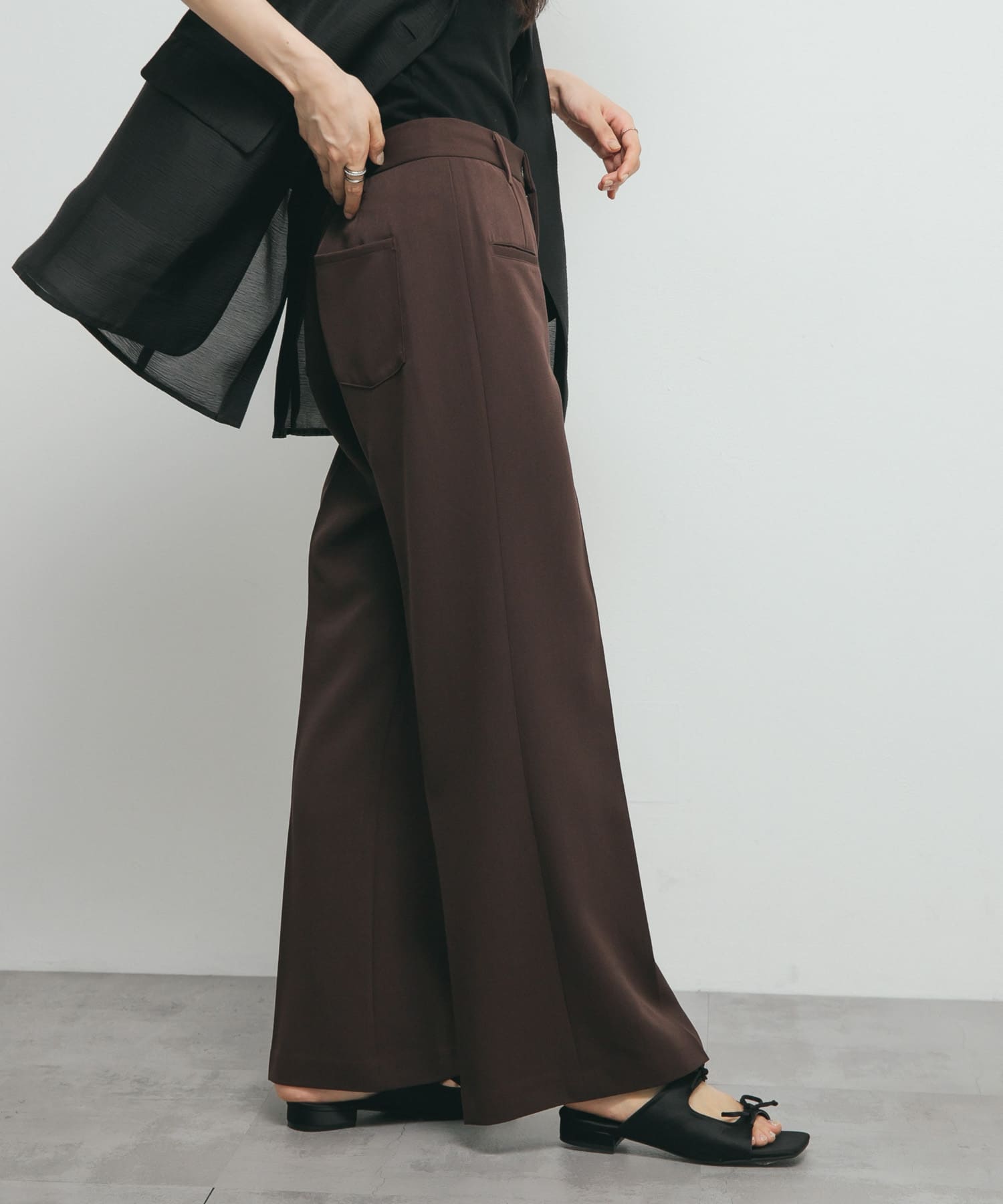 『2サイズ展開』スリムフレアパンツ