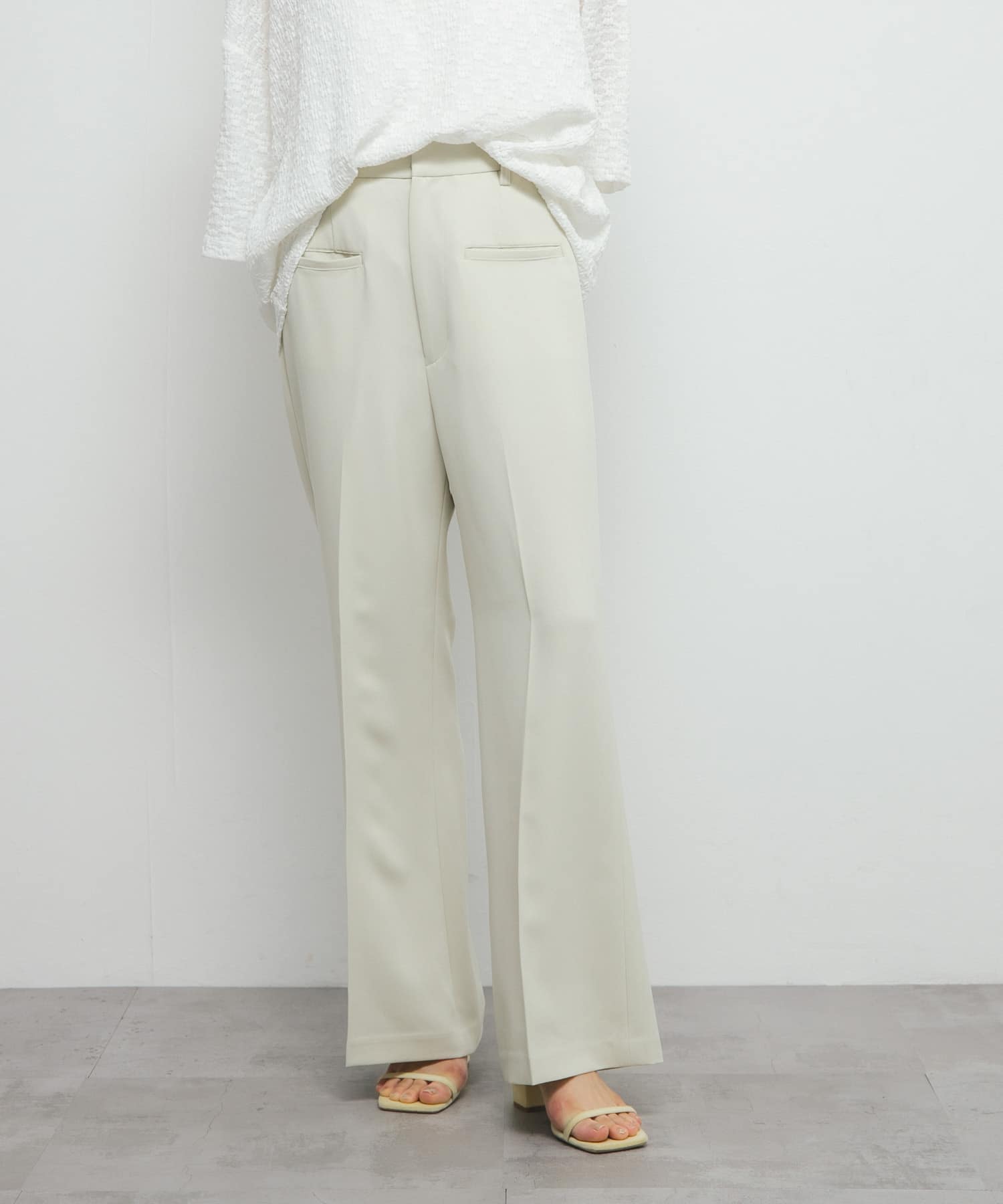 L.BEIGE