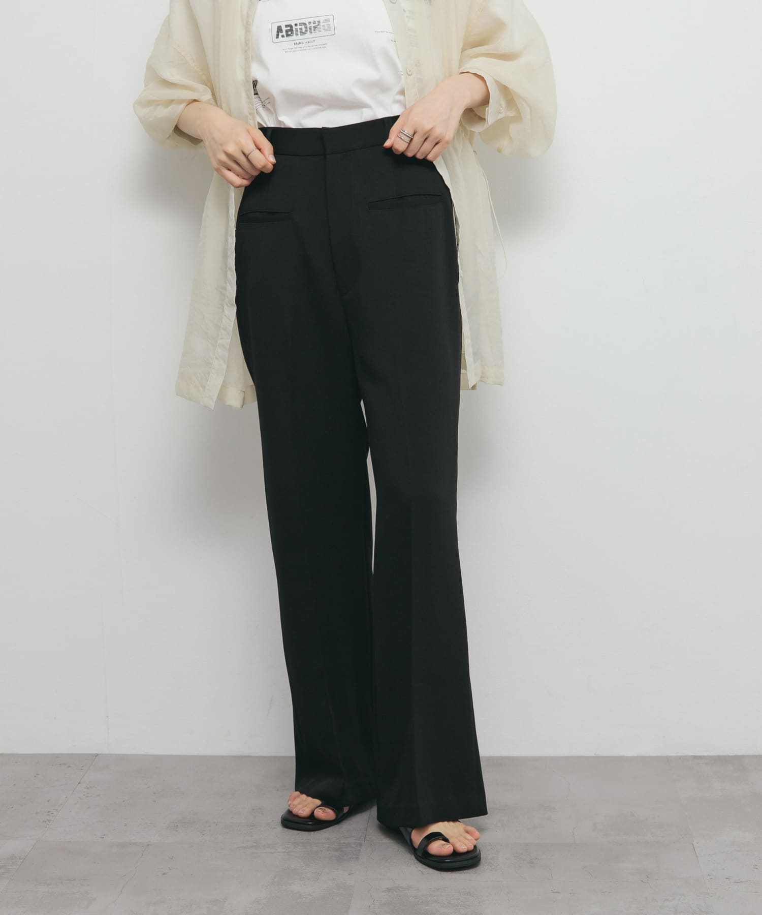 『2サイズ展開』スリムフレアパンツ